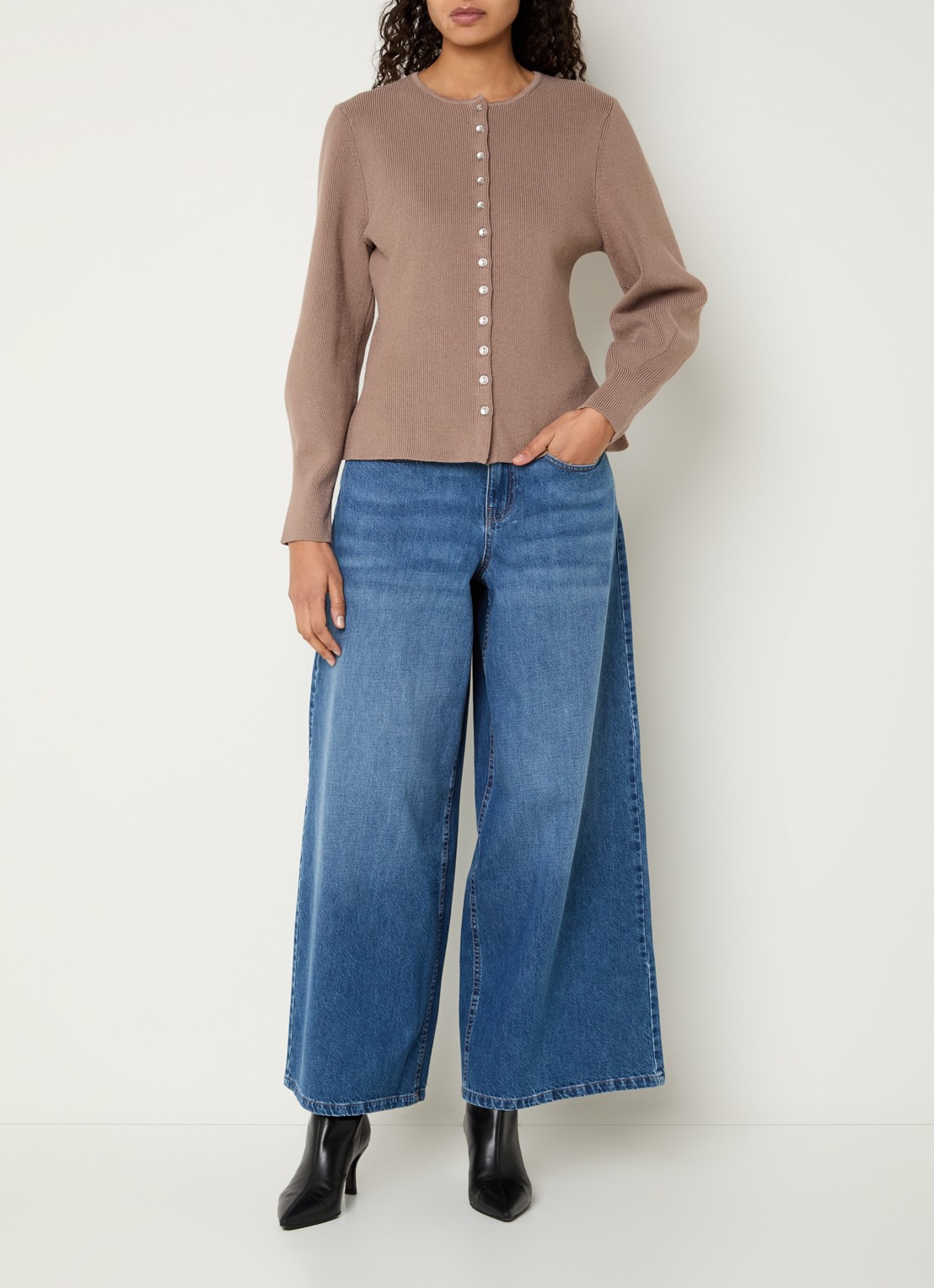 MSCH Copenhagen MSCHShaine fijngebreid vest met ronde hals - voorkant 4 zand