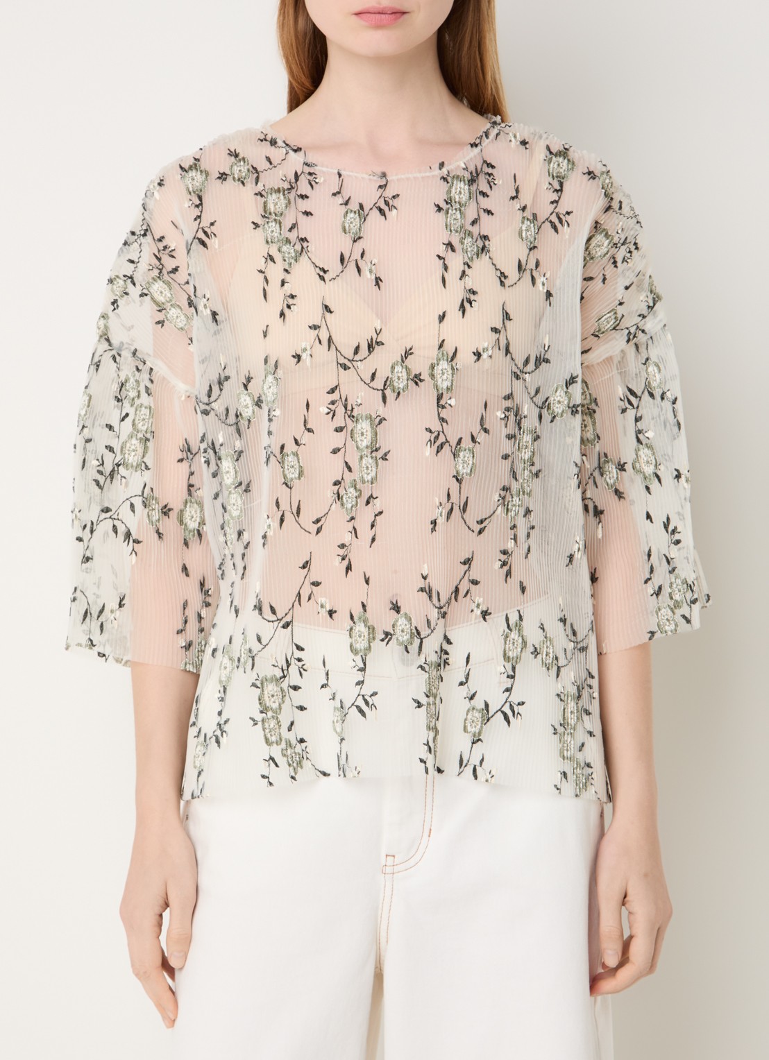 MUNTHE Baltazar semi-transparante top met bloemborduring en plissé - detail 2 gebroken wit
