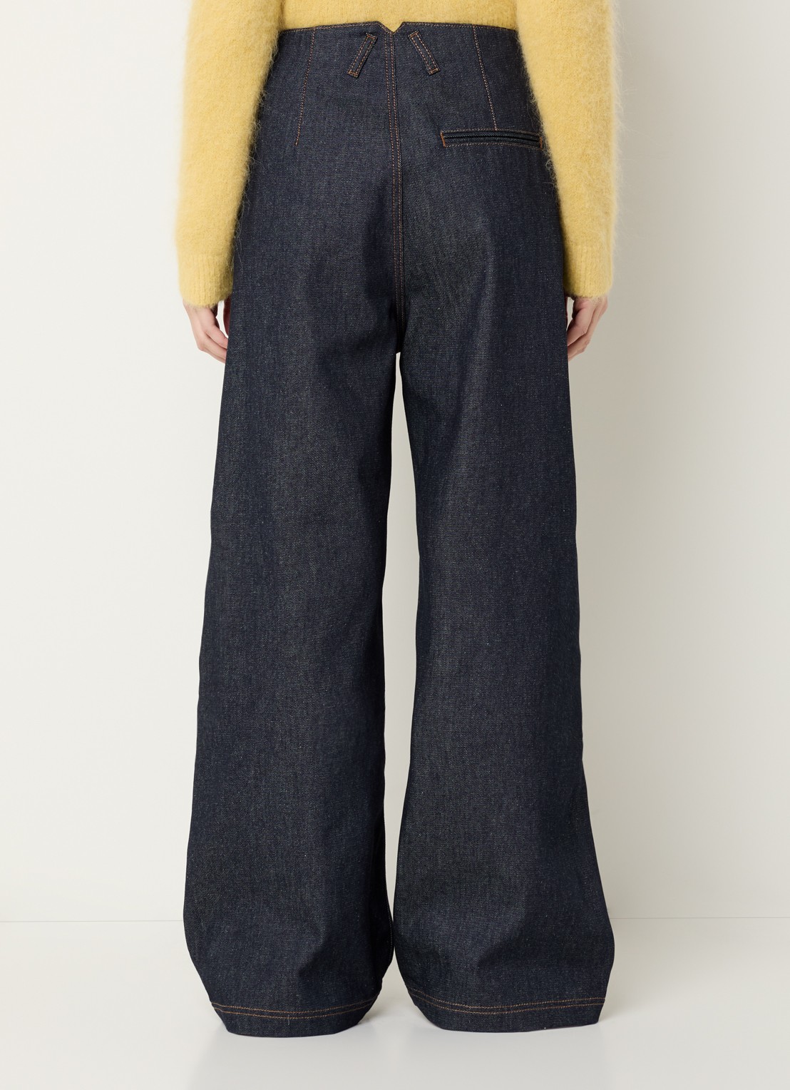 MUNTHE Rupert high waist wide leg jeans met donkere wassing - achterkant 4 indigo