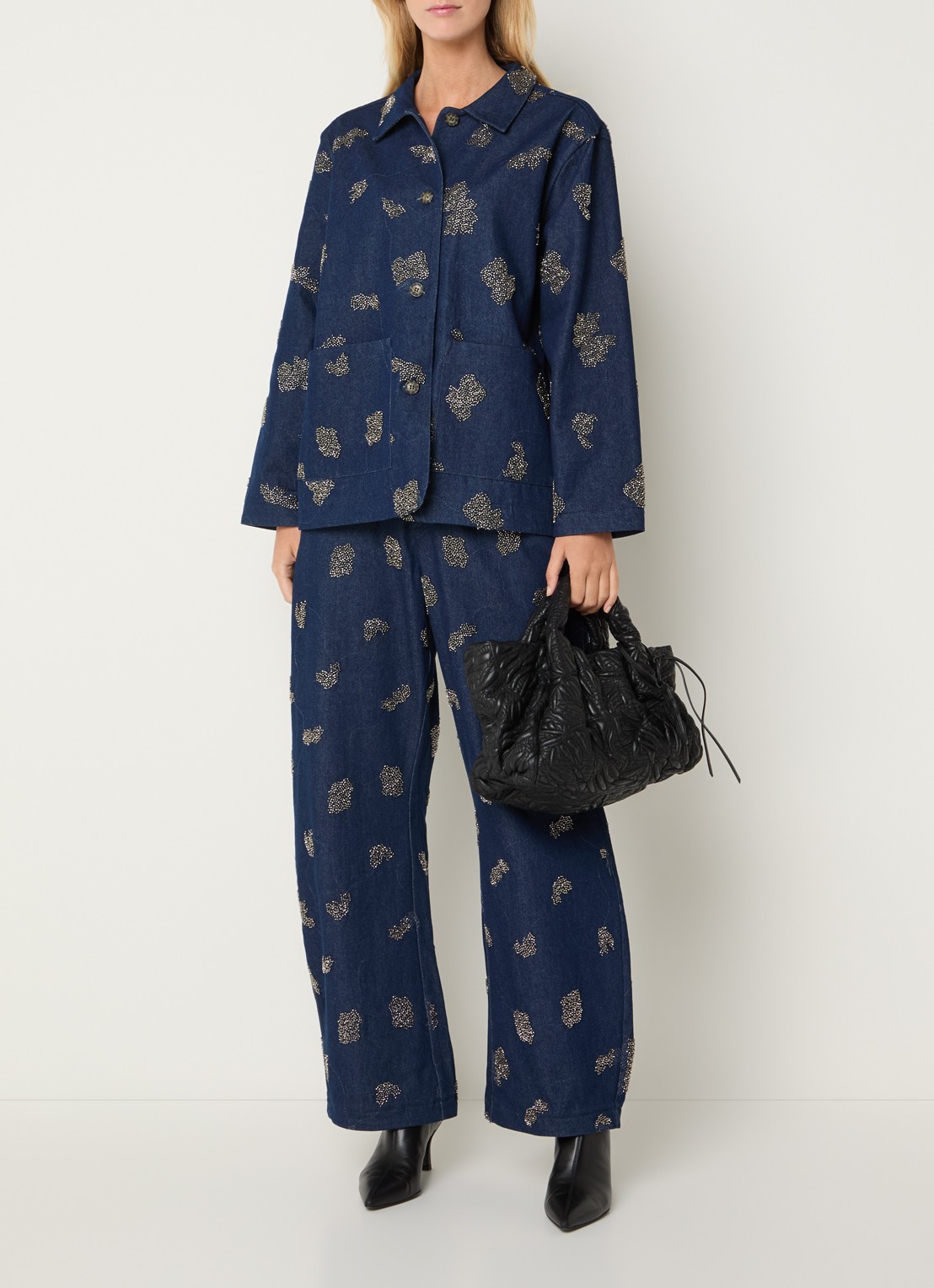MUNTHE Vichola blouse van denim met kralendecoratie - voorkant 4 indigo