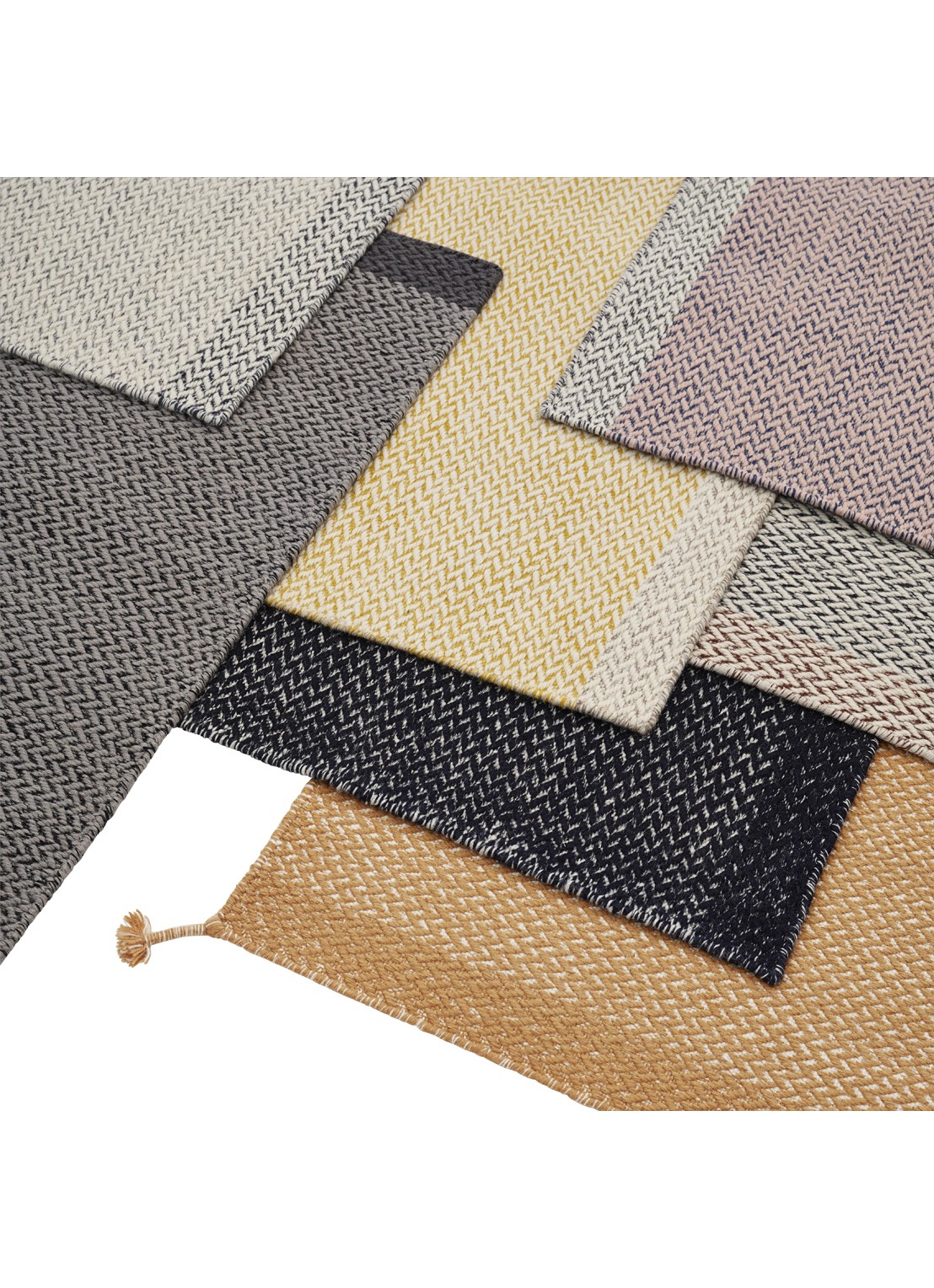 Muuto Ply vloerkleed 200 x 80 cm   - detail 4 lichtgrijs
