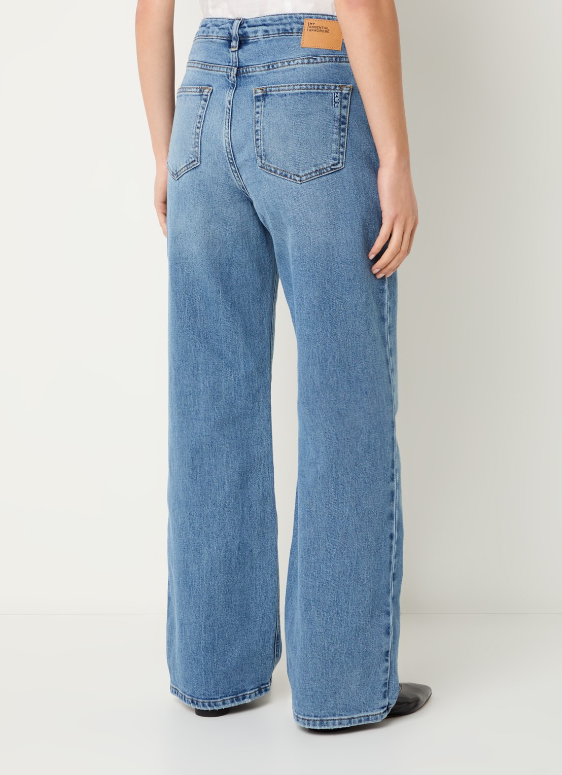 My Essential Wardrobe 35 The Louis high waist wide leg jeans met steekzakken - achterkant 3 blauw