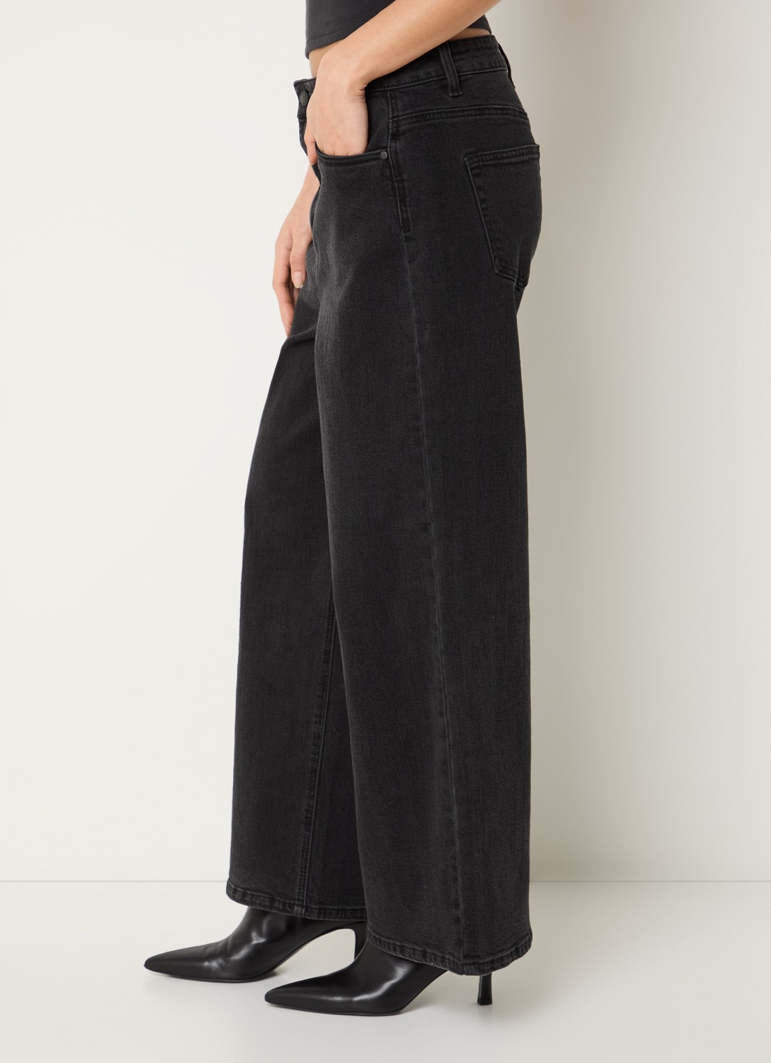 My Essential Wardrobe Alma low waist wide leg jeans met gekleurde wassing - detail 3 donkergrijs