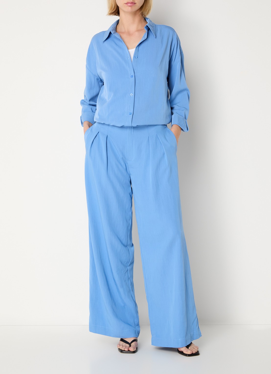 My Essential Wardrobe Gilda blouse met kraag - voorkant 4 blauw