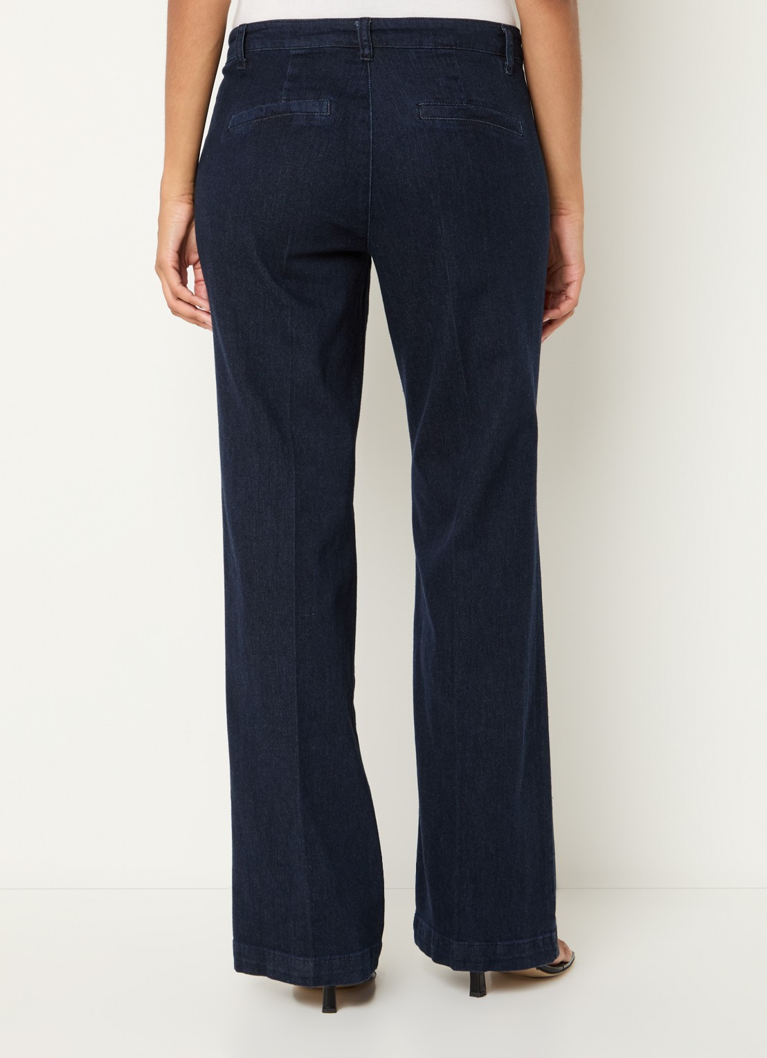 My Essential Wardrobe Lara high waist loose fit jeans met donkere wassing - achterkant 4 indigo