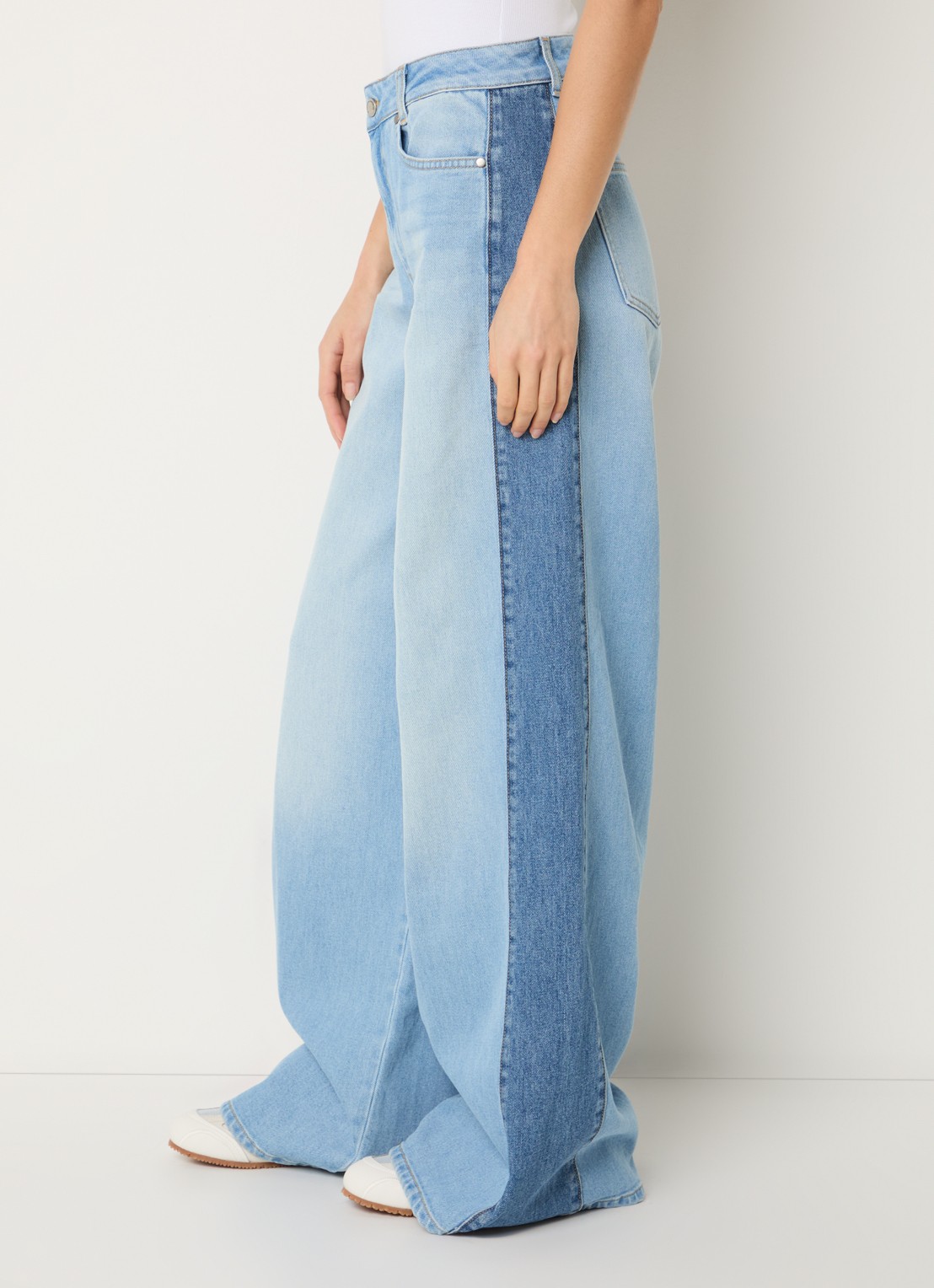 My Essential Wardrobe Lise high waist wide leg jeans met lichte wassing - detail 2 indigo
