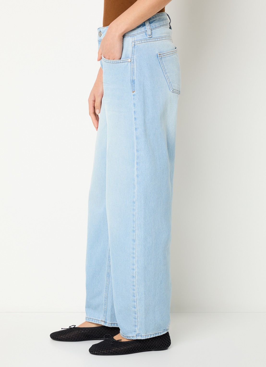 My Essential Wardrobe Lucy high waist balloon fit jeans met lichte wassing en steekzakken  - detail 3 indigo