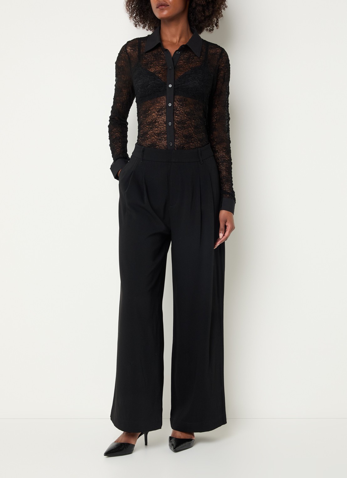 My Essential Wardrobe Mille high waist flared fit pantalon - voorkant 2 zwart