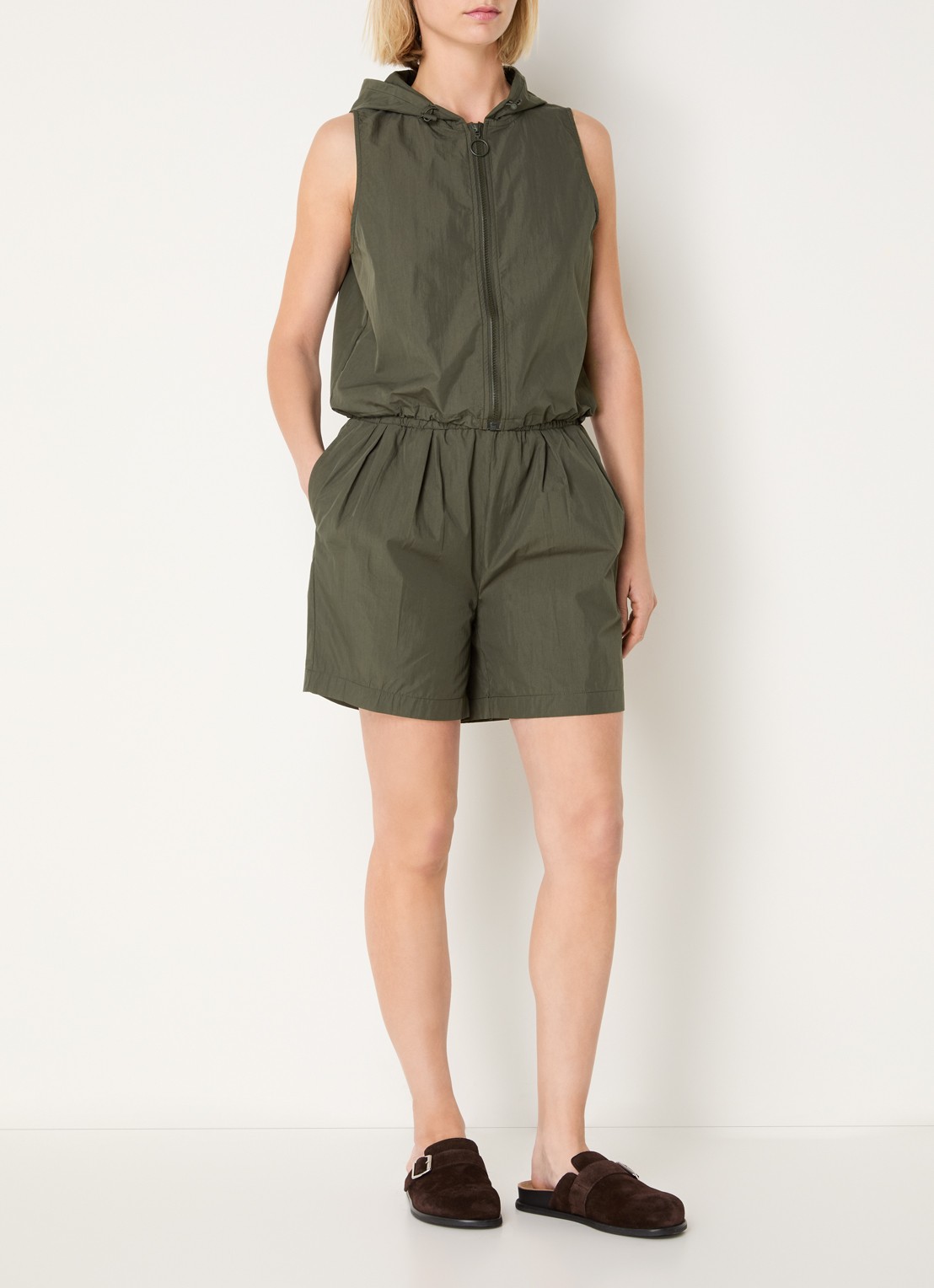 My Essential Wardrobe Mulla gilet met capuchon  - voorkant 2 groen