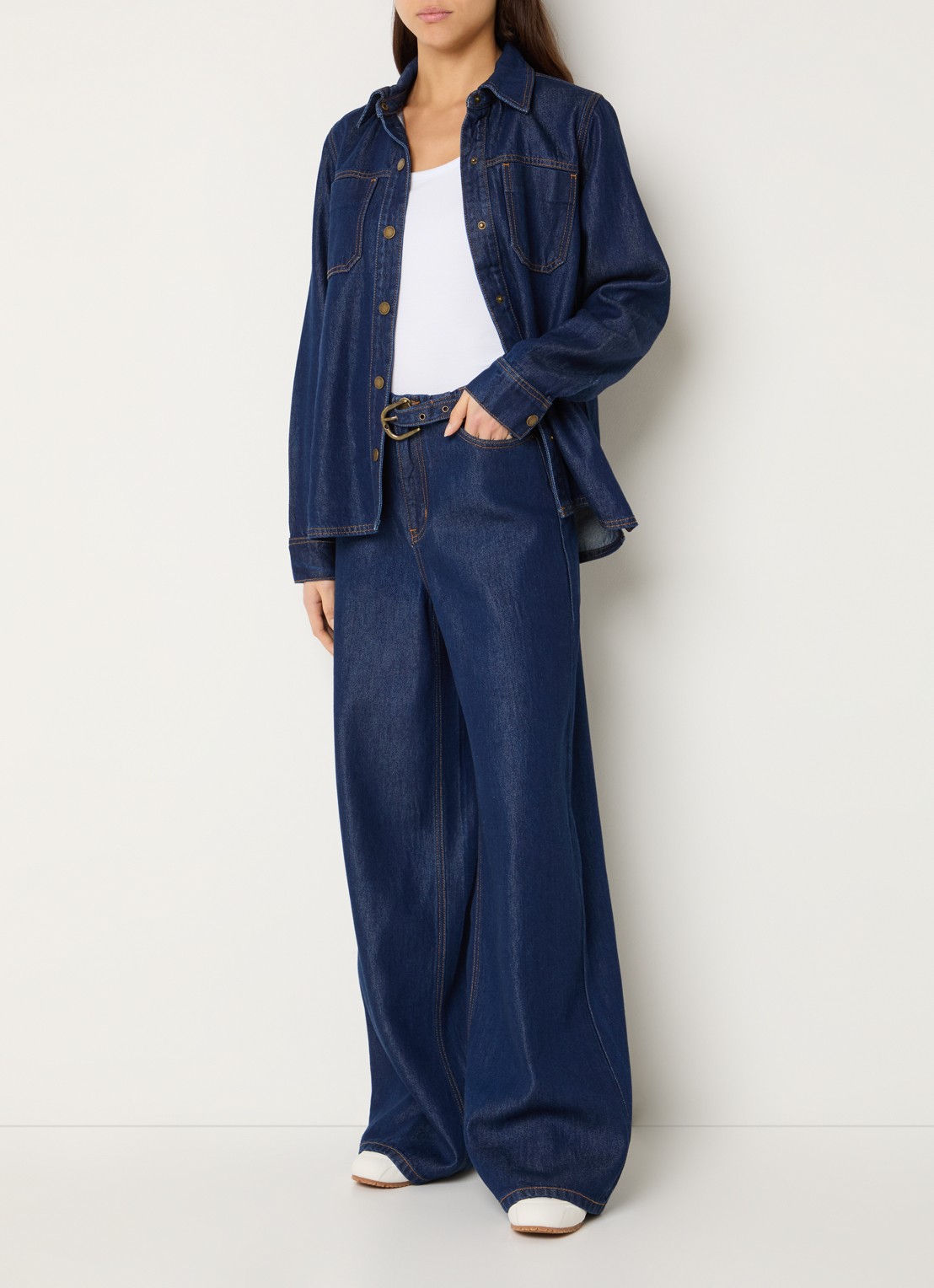 My Essential Wardrobe Tasma high waist loose fit jeans met ceintuur - voorkant 5 indigo