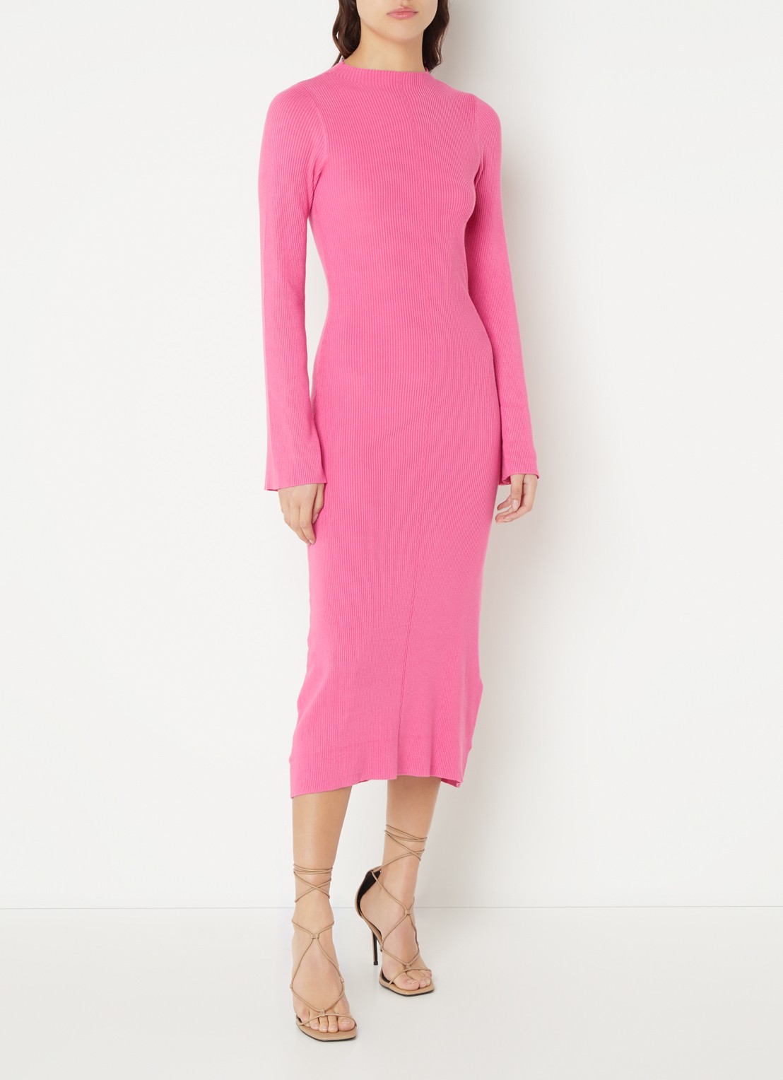 NA-KD Ribgebreide midi trui-jurk met lage col - detail 4 roze