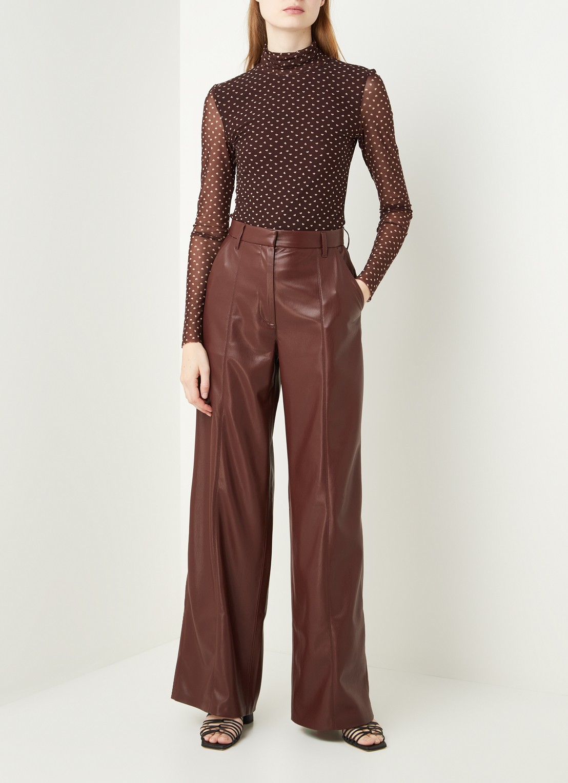 Nanushka Cleo high waist wide fit pantalon van imitatieleer - voorkant 3 bruin