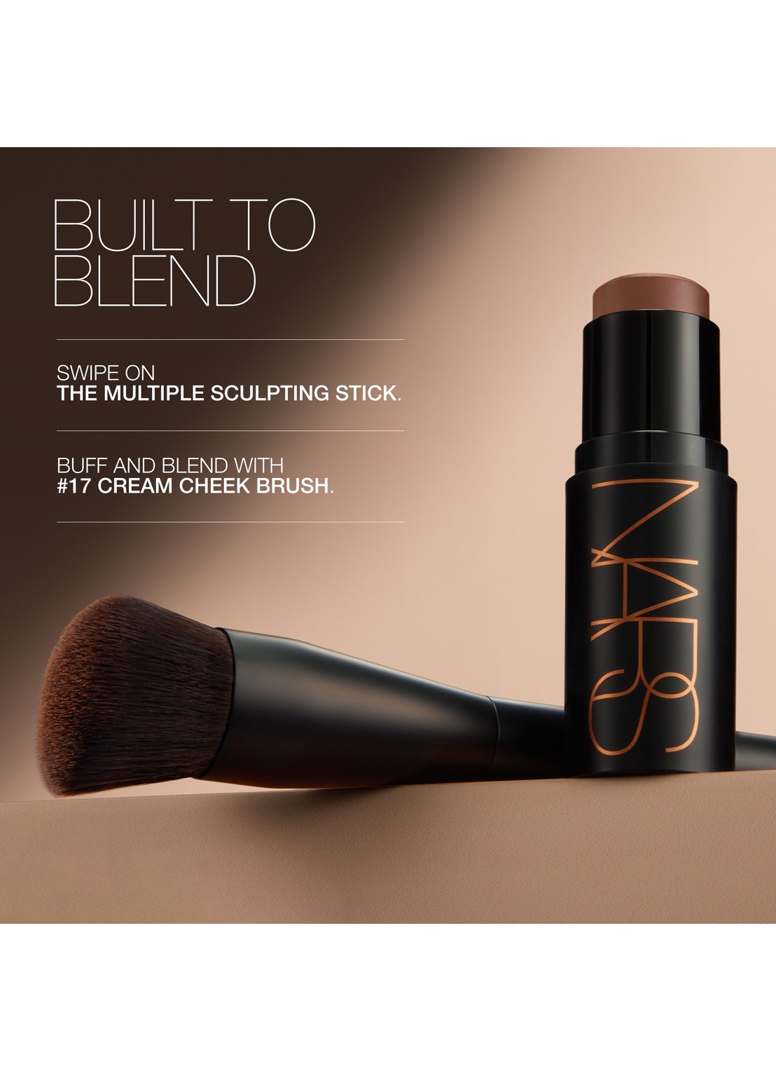 NARS #17 Cream Cheek Brush - detail 2 undefined