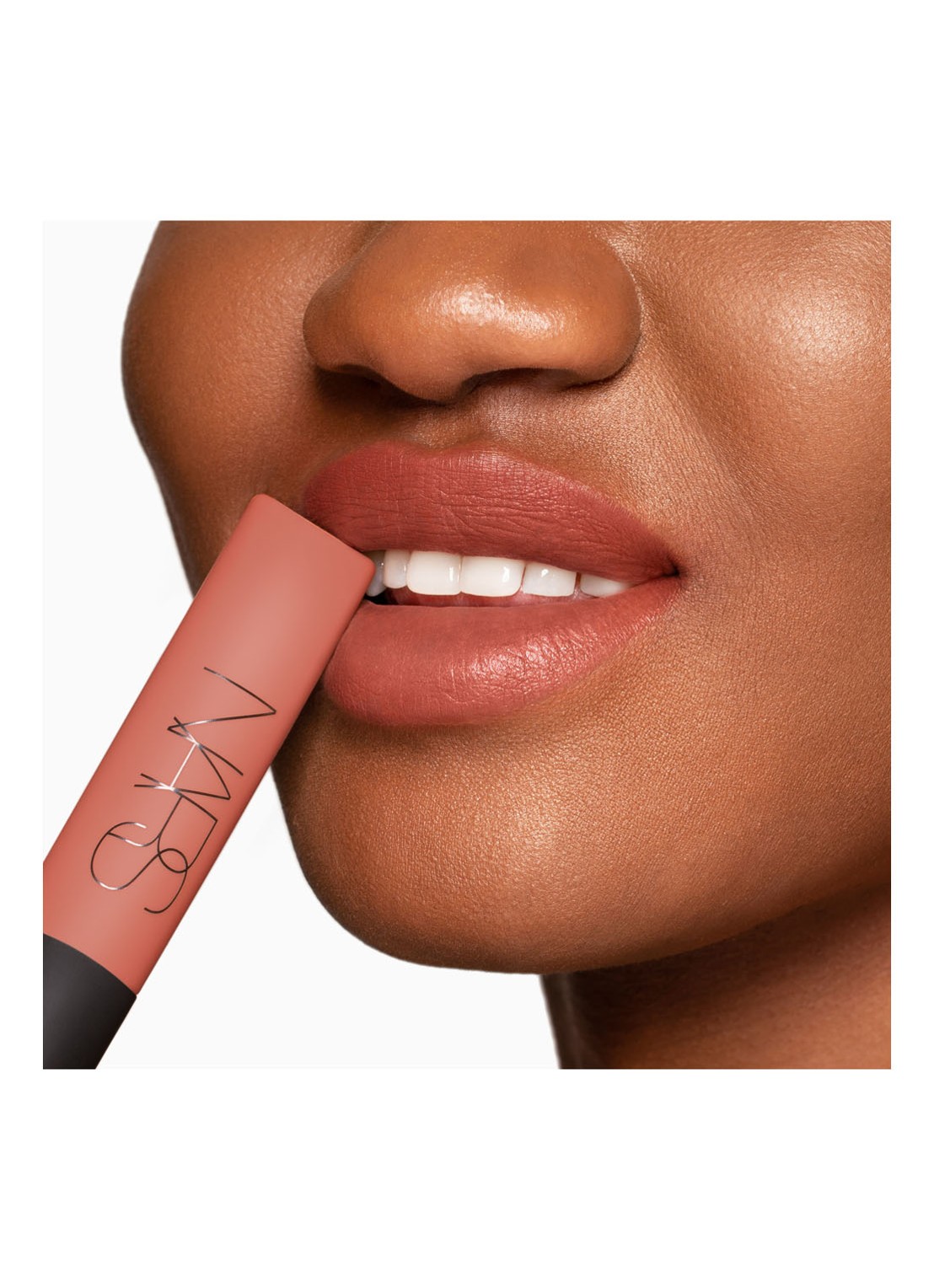 NARS Air Matte Lip Color - liquid lipstick - detail 6 surrender