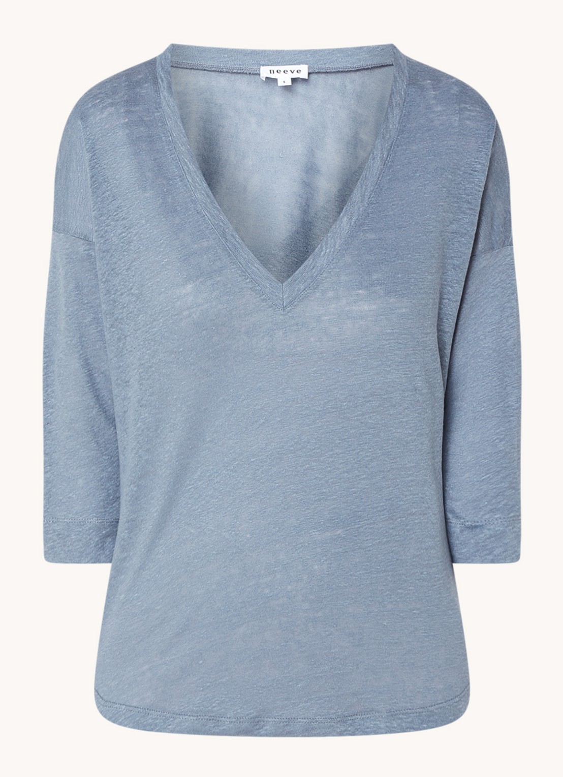 Neeve T-shirt van linnen met driekwart mouw en V-hals - voorkant 3 staalblauw