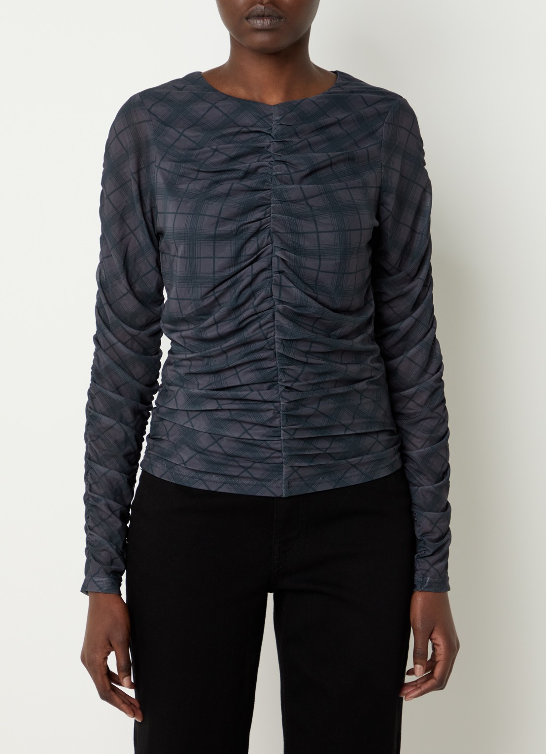 Neo Noir Bea top van mesh met ruitdessin - detail 3 grijs
