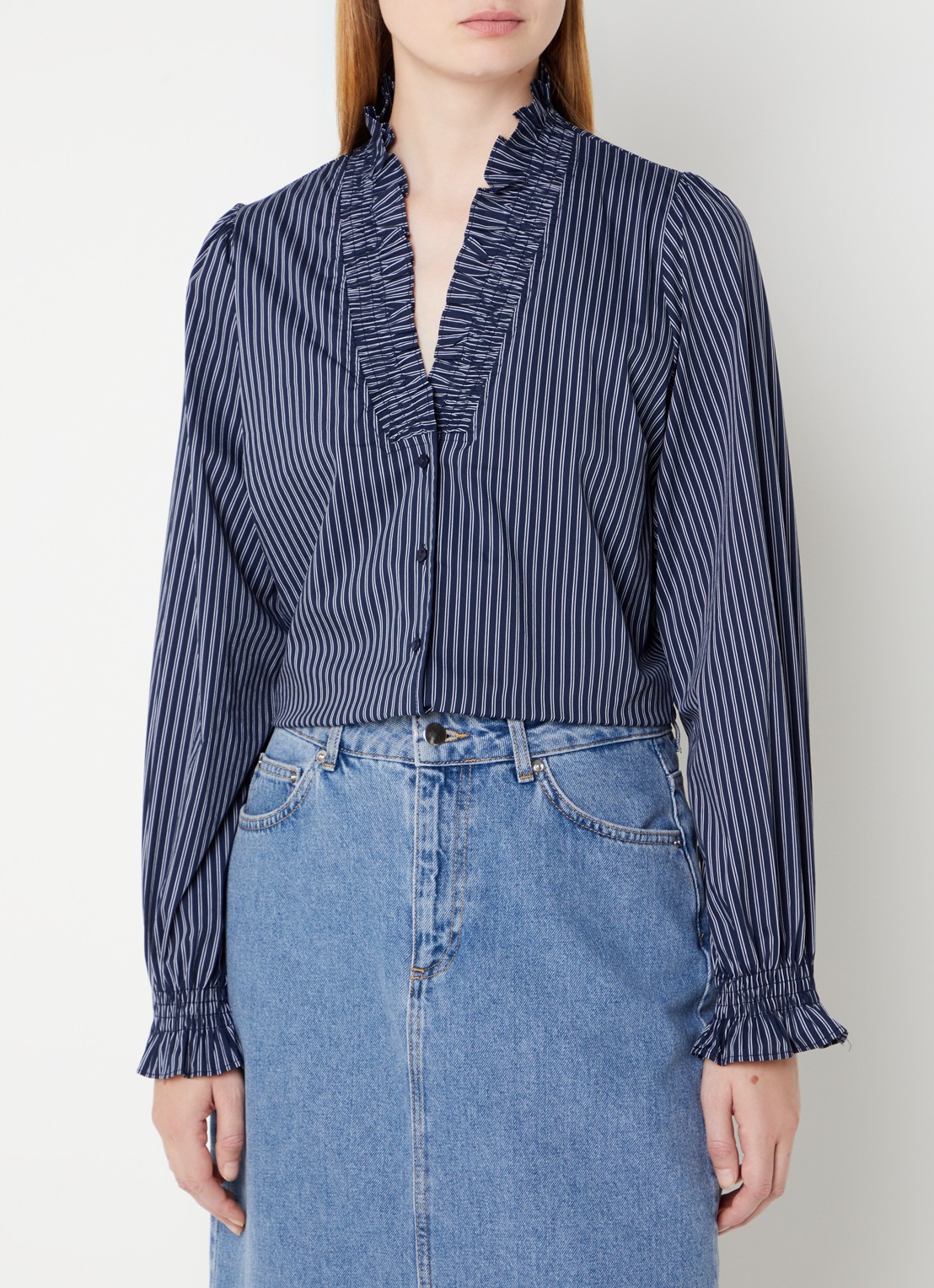 Neo Noir Brielle blouse met V-hals en streepprint  - detail 3 donkerblauw
