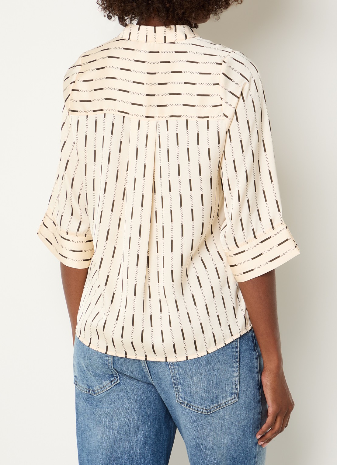 Neo Noir Camile blouse van satijn met print - achterkant 4 gebroken wit