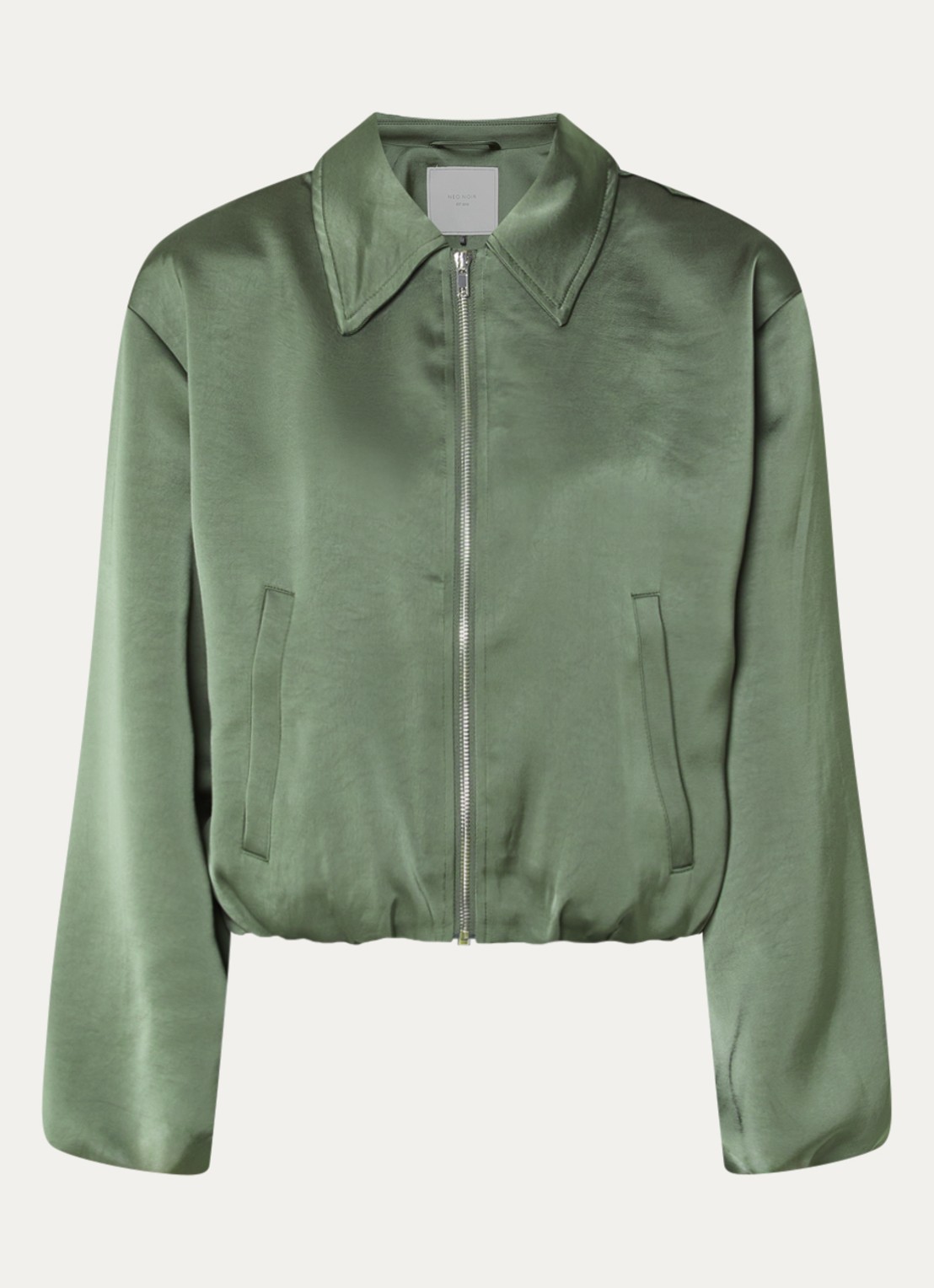 Neo Noir Denielle cropped bomberjack van satijn met steekzakken - voorkant 3 groen