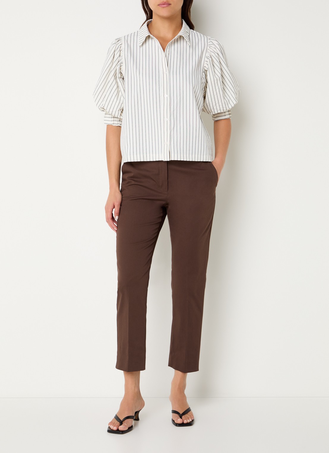 Neo Noir Etta blouse met ballonmouw en streepprint - voorkant 4 gebroken wit