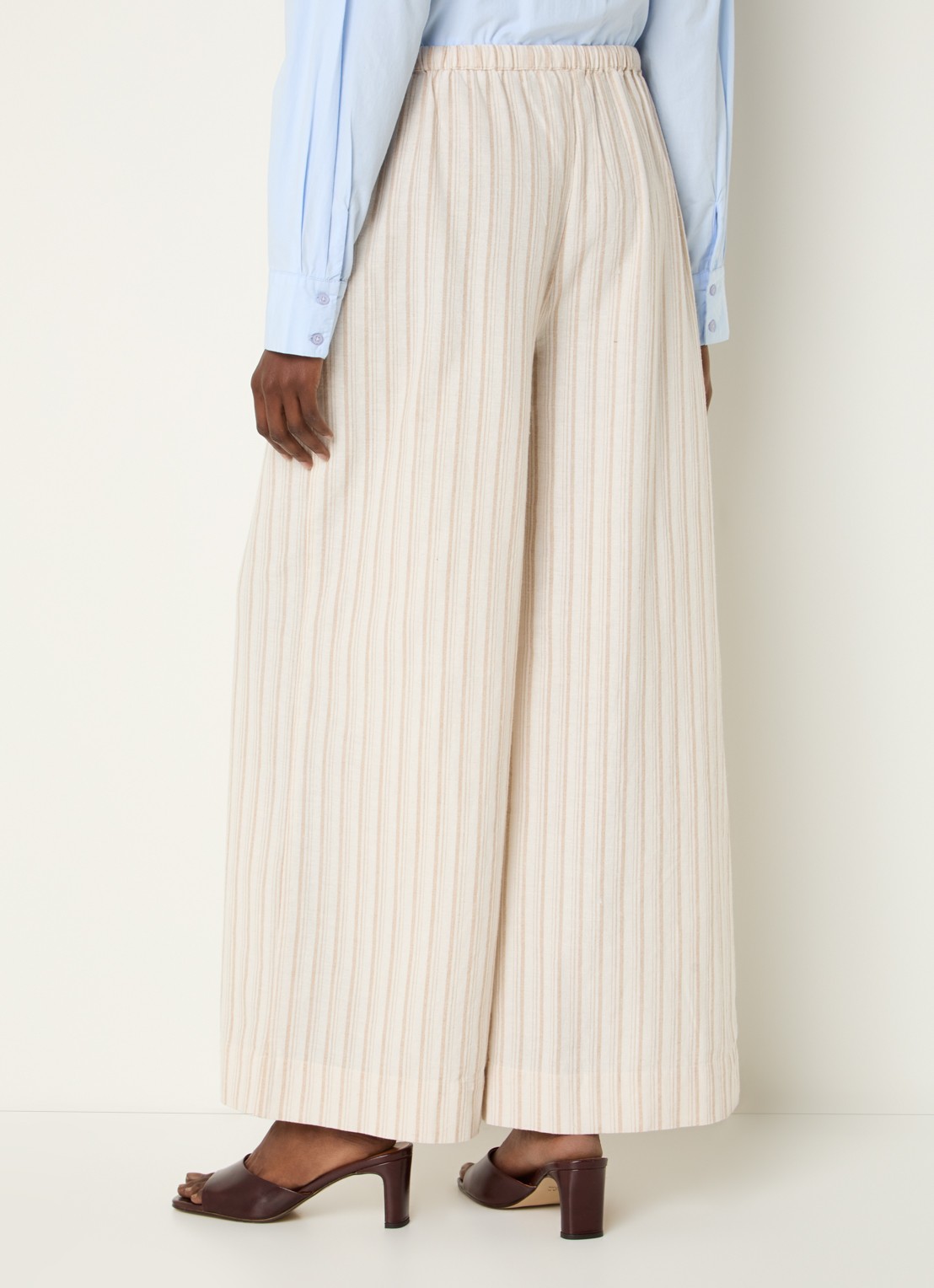 Neo Noir Heifa high waist wide fit broek in linnenblend met streepprint - achterkant zand
