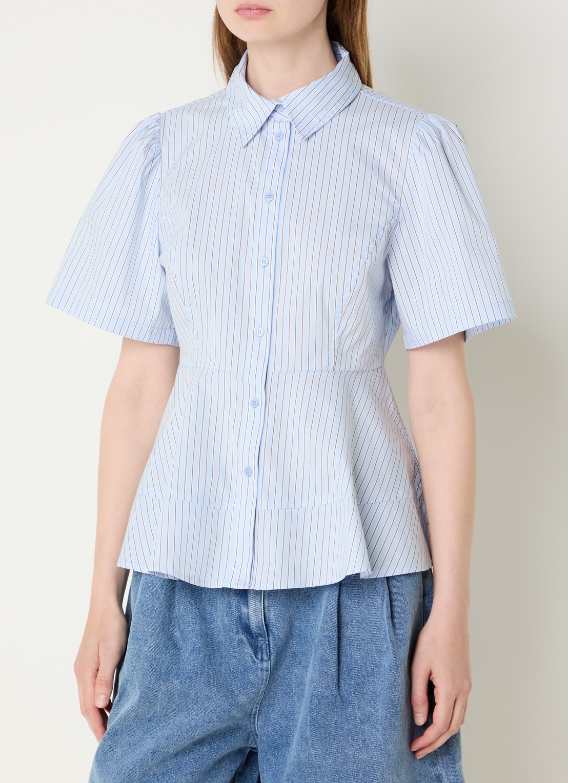 Neo Noir Janelle blouse met streepprint - detail lichtblauw