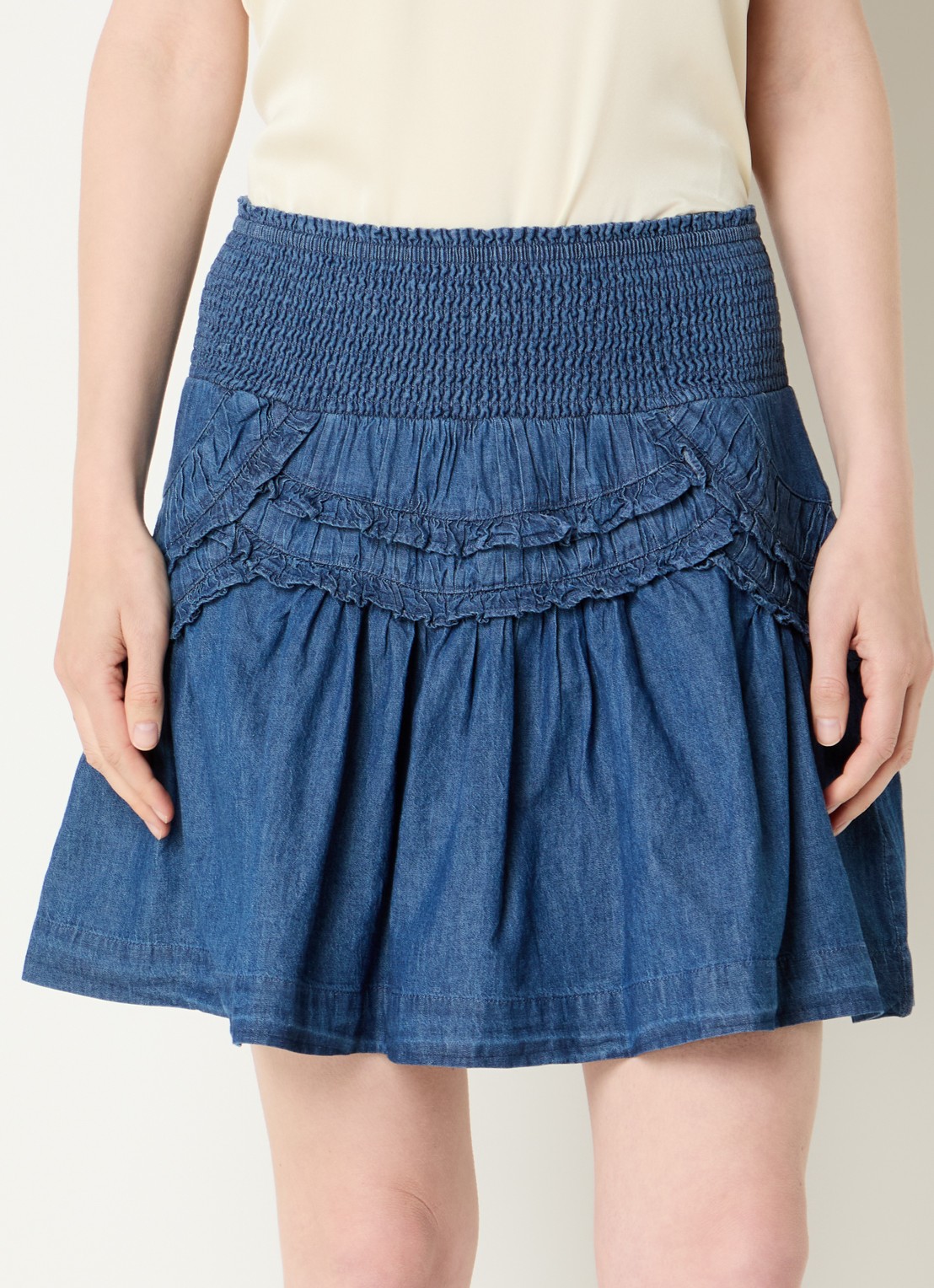 Neo Noir Maliah minirok van denim met smockwerk  - detail 4 indigo