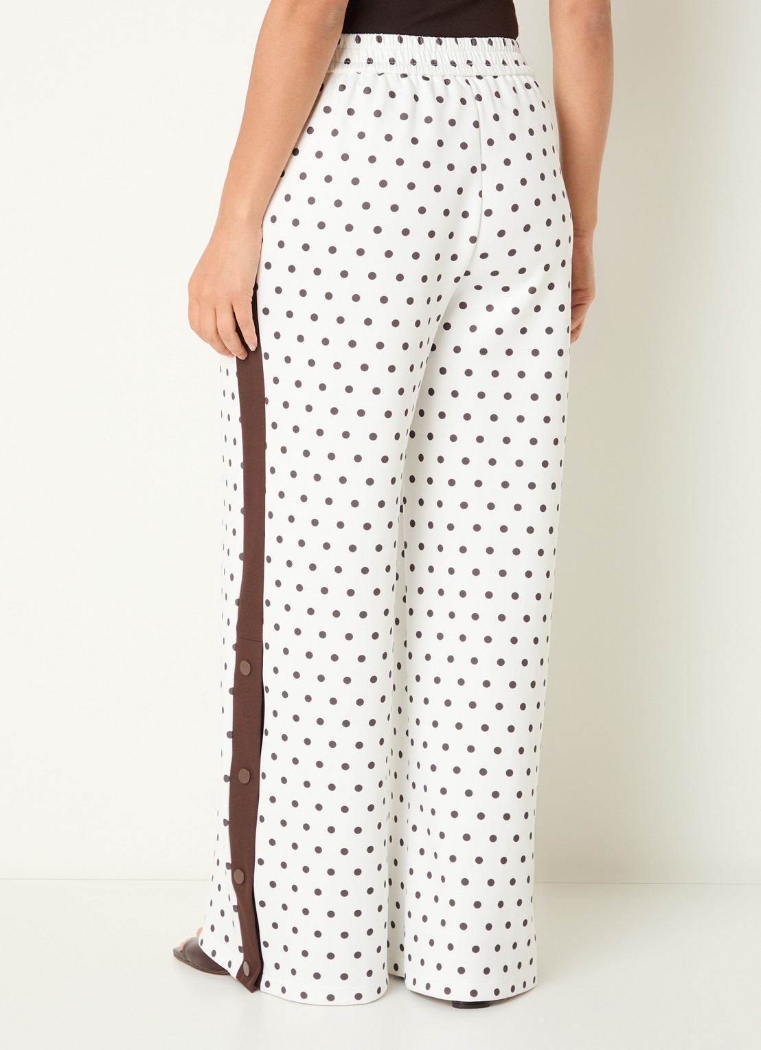 Neo Noir Meggie high waist straight fit trackpants met stippenprint - achterkant 4 gebroken wit