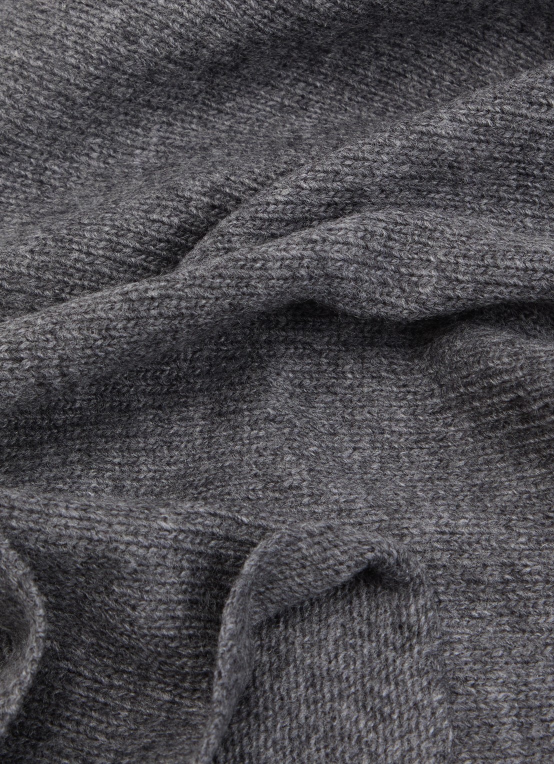 Neo Noir Misty sjaal in kasjmierblend 135 x 25 cm - detail antraciet