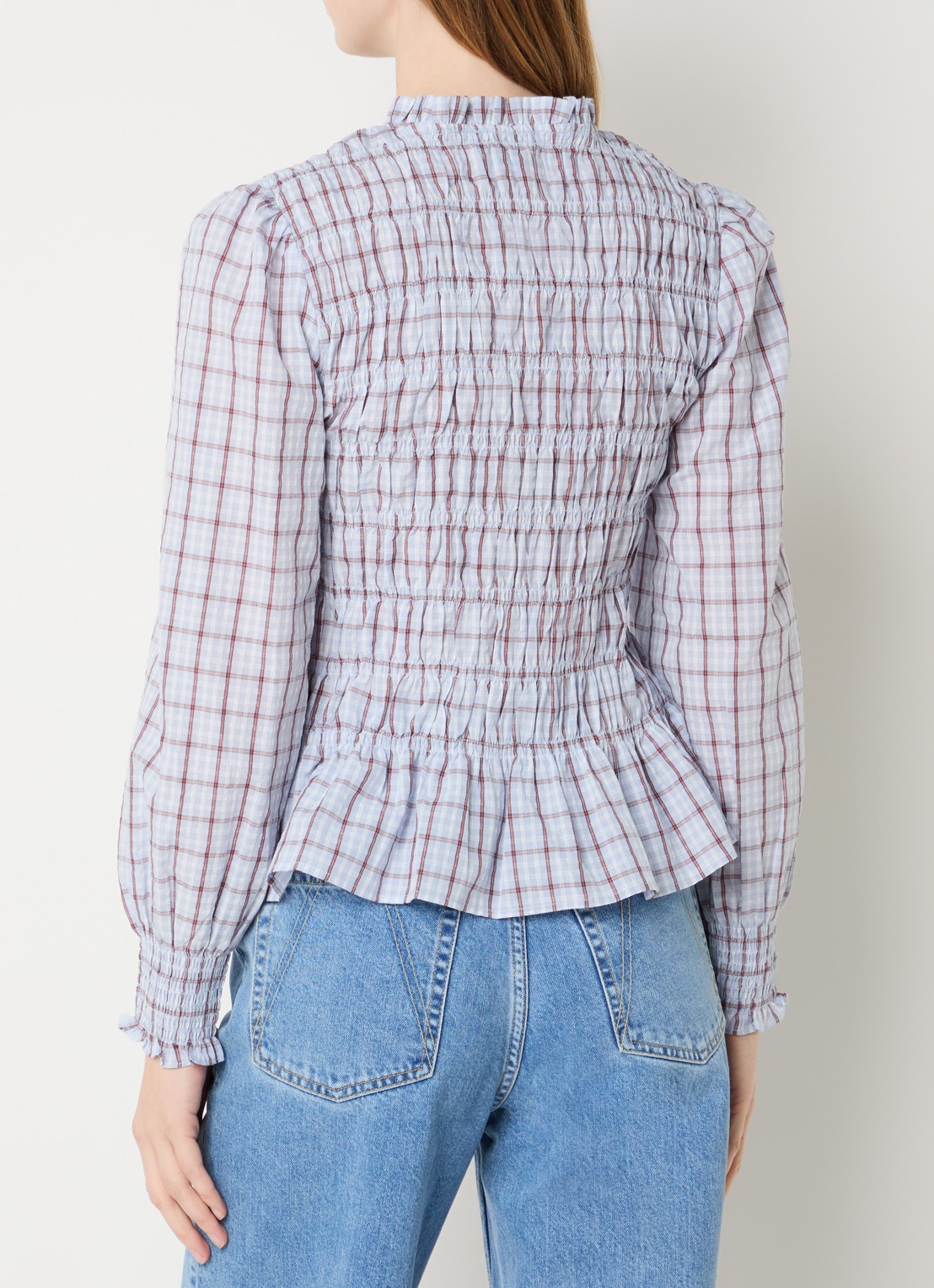 Neo Noir Mocca blouse met smockwerk en ruitdessin  - achterkant lichtblauw