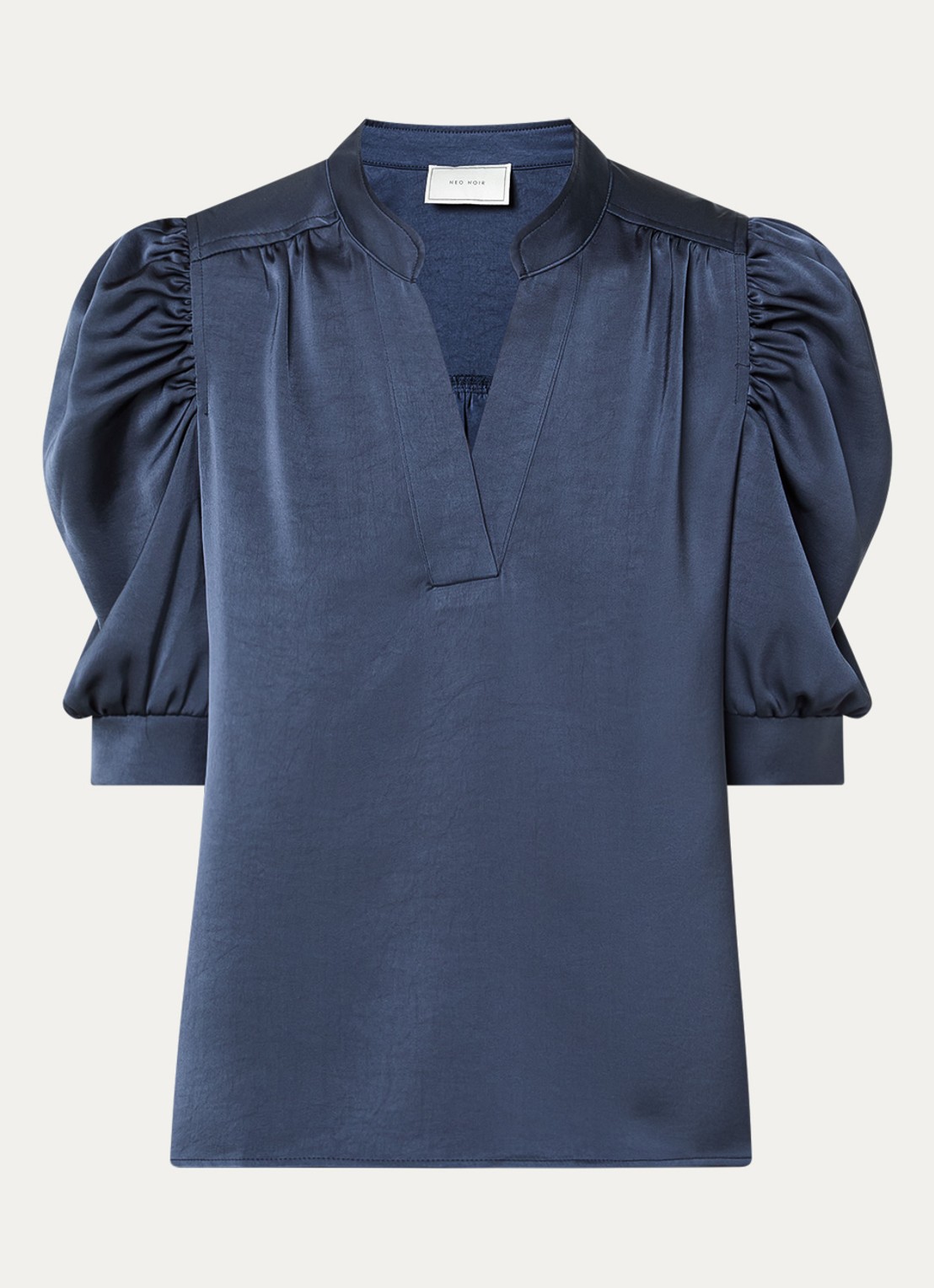 Neo Noir Roella top van satijn met pofmouw - voorkant 3 donkerblauw