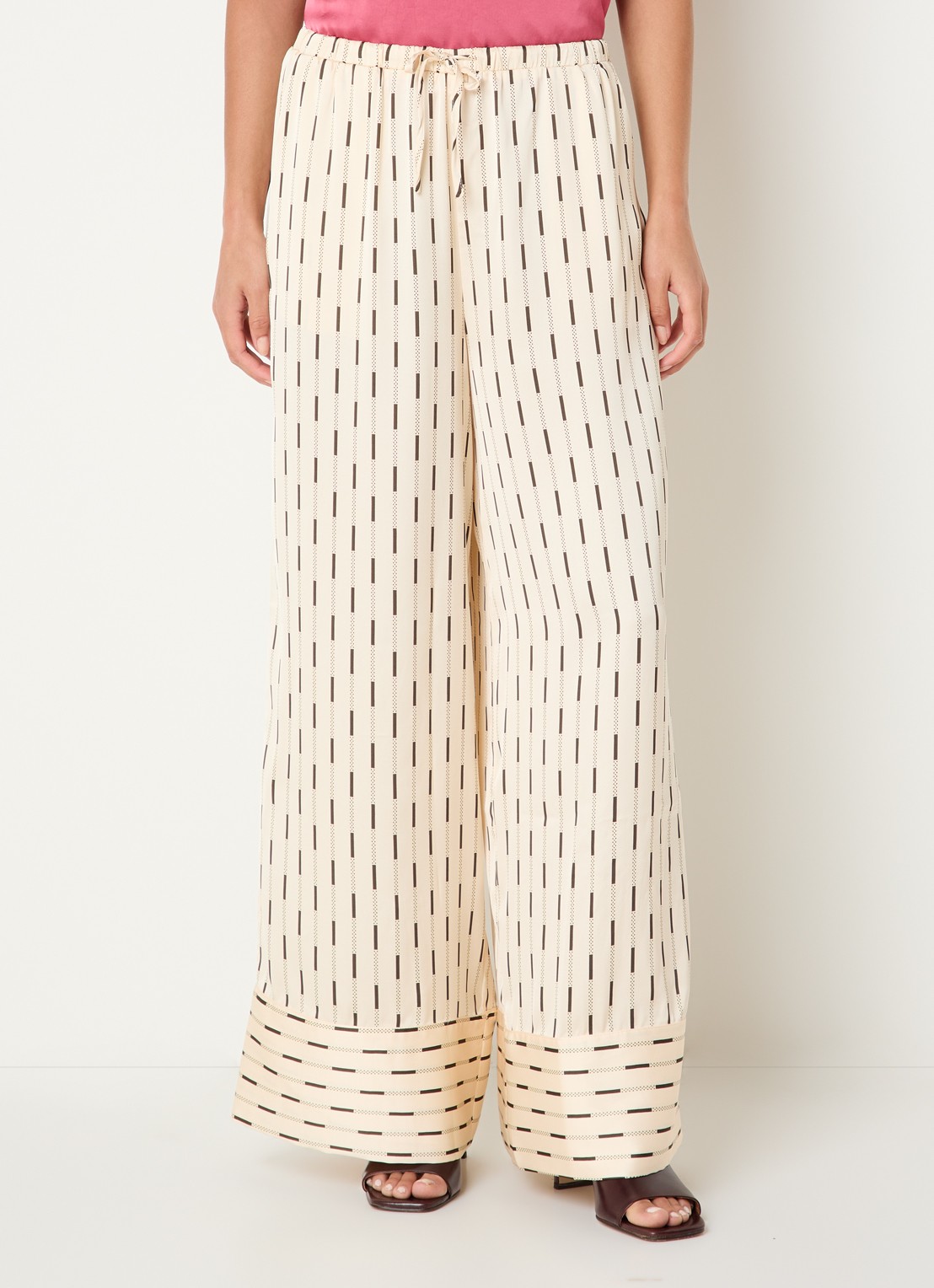 Neo Noir Sora high waist wide fit pantalon met print - detail 2 creme