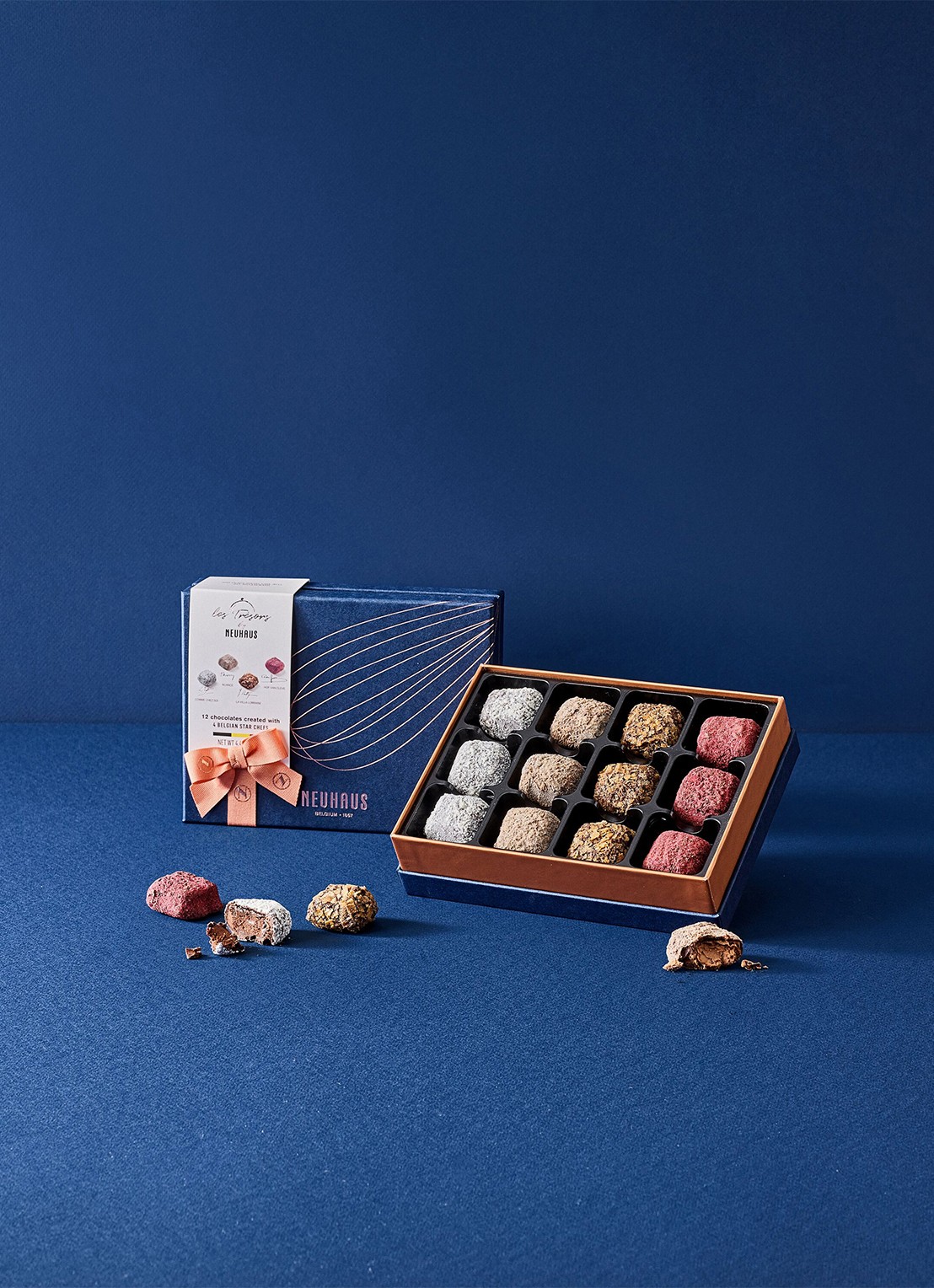 Neuhaus Les Trésors de Neuhaus truffels 12 stuks in geschenkverpakking - achterkant undefined