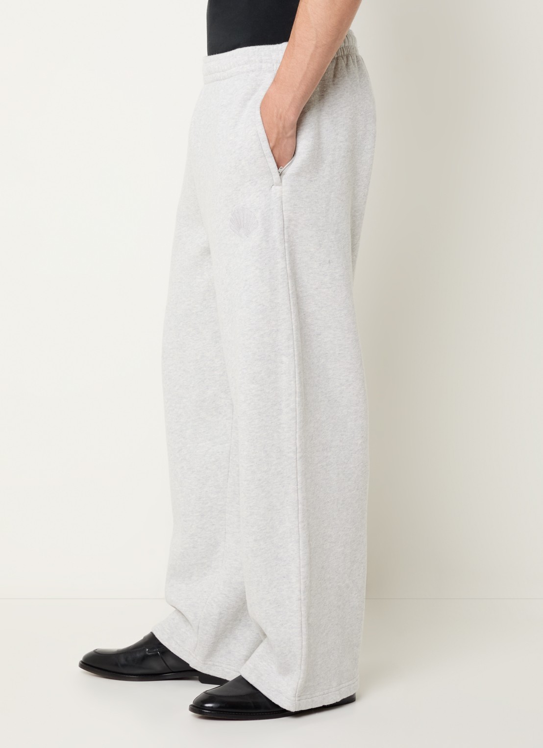 New Amsterdam Surf Association Chop loose fit joggingbroek met steekzakken - detail 2 grijsmele