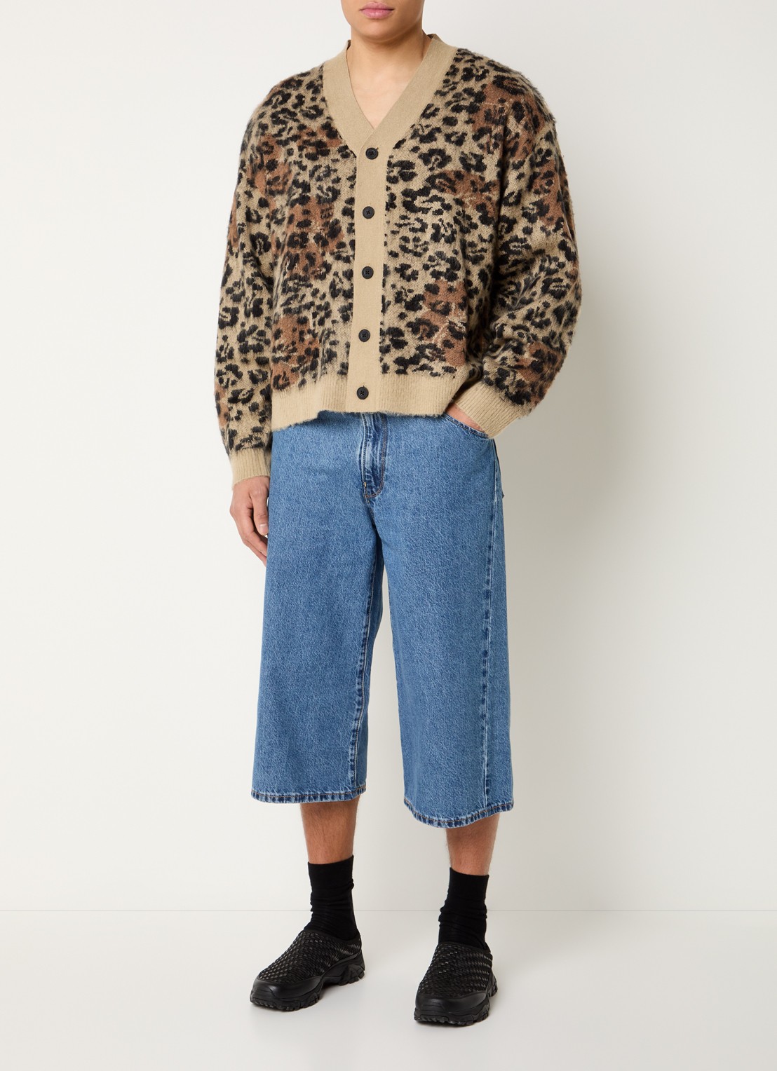 New Amsterdam Surf Association Hibiscus fijngebreid vest in wolblend met panterprint - voorkant 4 mosgroen