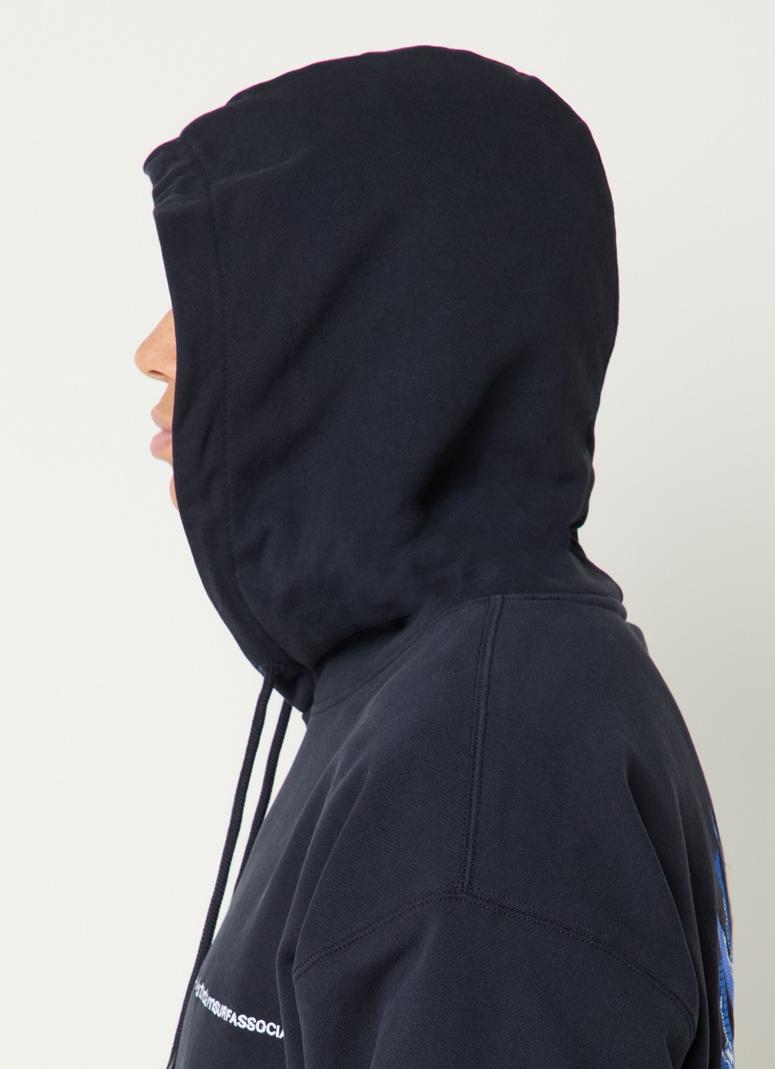 New Amsterdam Surf Association Hoodie met logo- en backprint - detail 3 donkerblauw