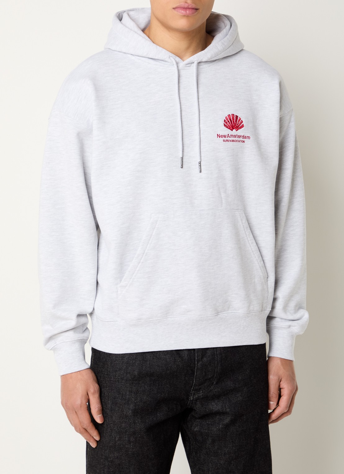 New Amsterdam Surf Association Hoodie met logo- en backprint - achterkant 3 grijsmele