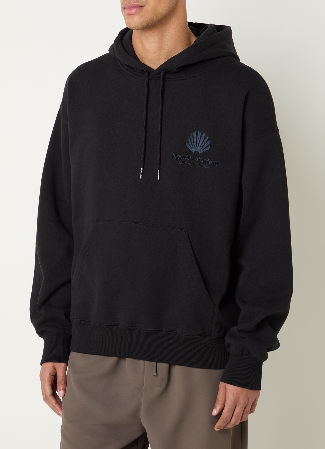 New Amsterdam Surf Association Hoodie met logoborduring - achterkant 3 zwart