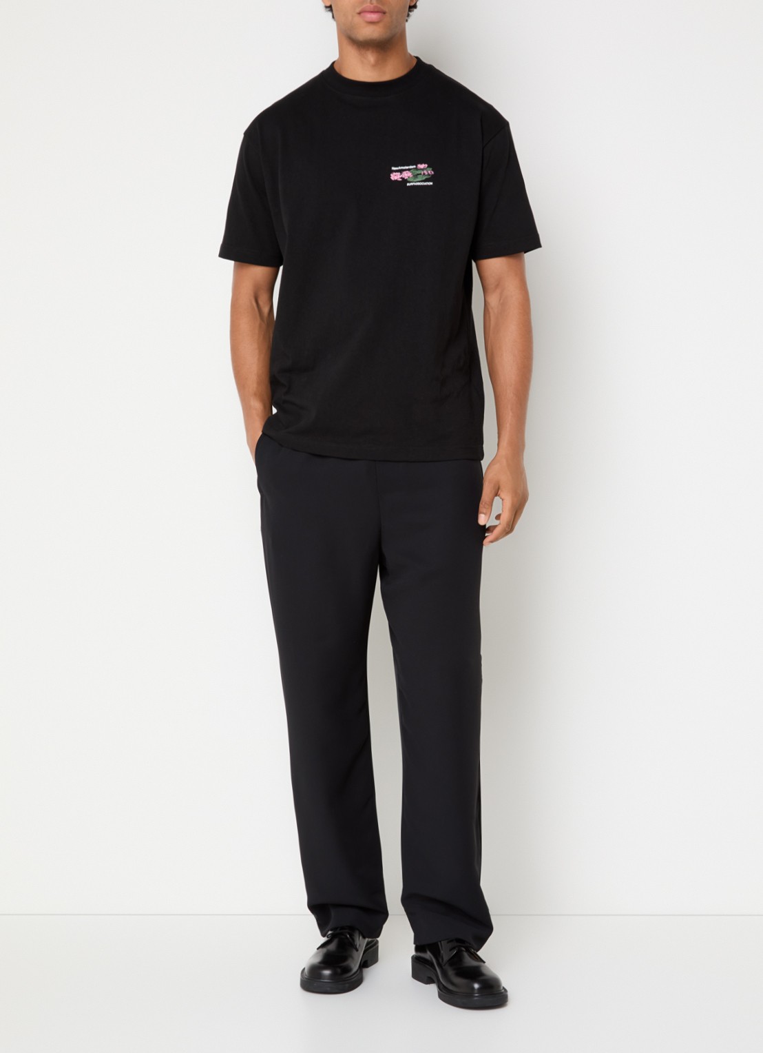 New Amsterdam Surf Association Straight fit chino met steekzakken - voorkant 2 zwart