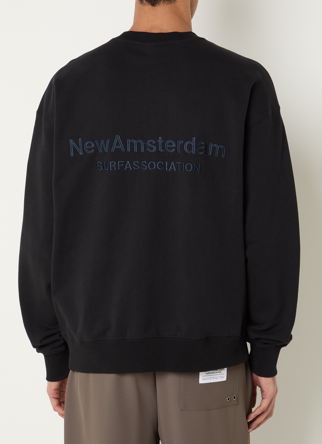New Amsterdam Surf Association Sweater met logo- en backprint - achterkant 2 zwart