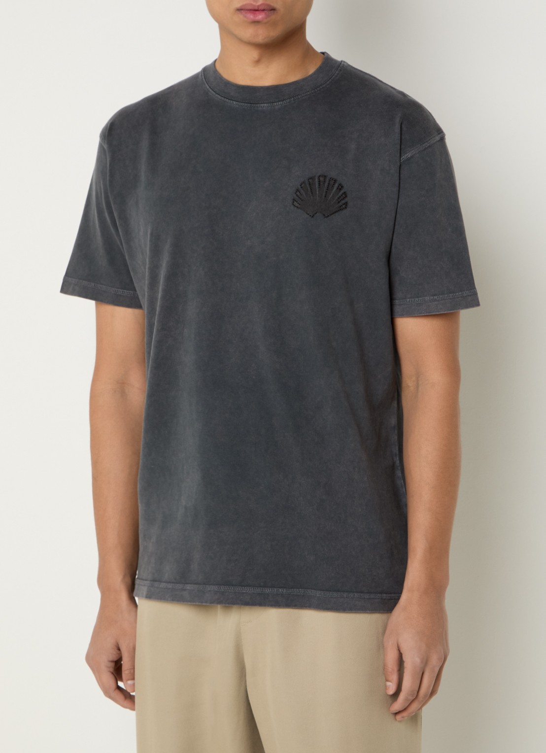 New Amsterdam Surf Association T-shirt met logo- en backprint - achterkant antraciet