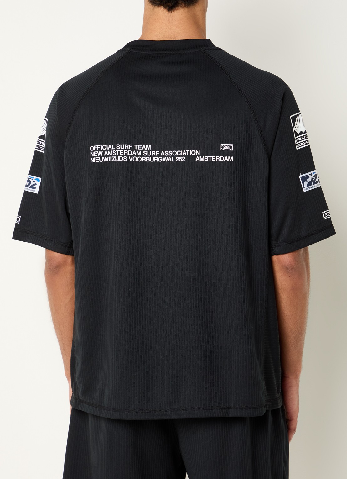 New Amsterdam Surf Association T-shirt met logo- en backprint - detail 2 zwart