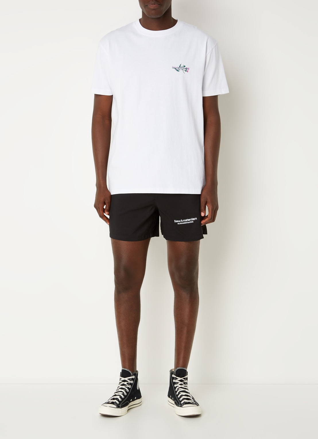 New Amsterdam Surf Association Team straight fit korte broek met logoborduring - voorkant 4 zwart