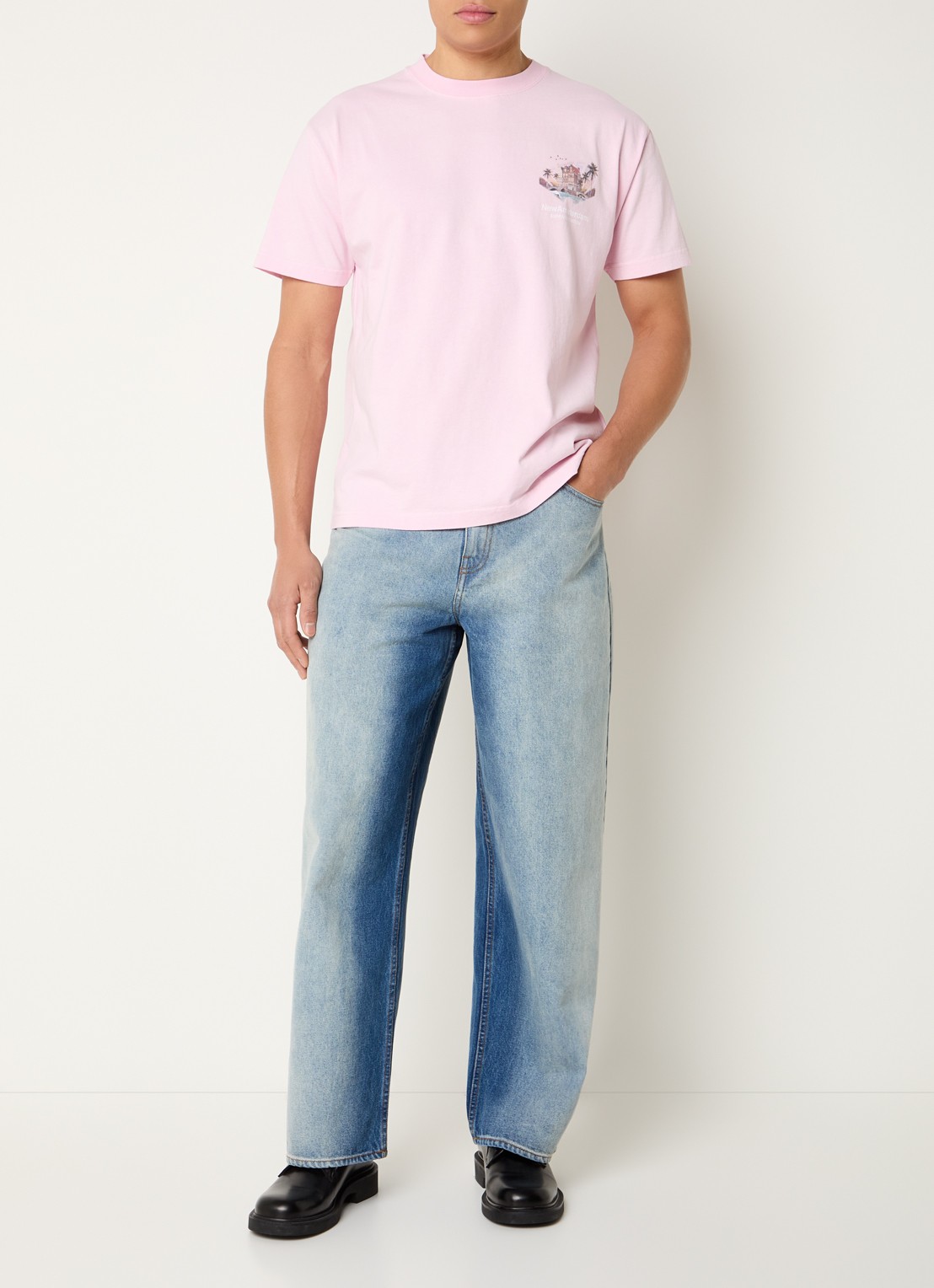New Amsterdam Surf Association Tropical T-shirt met logo- en backprint - voorkant 3 roze