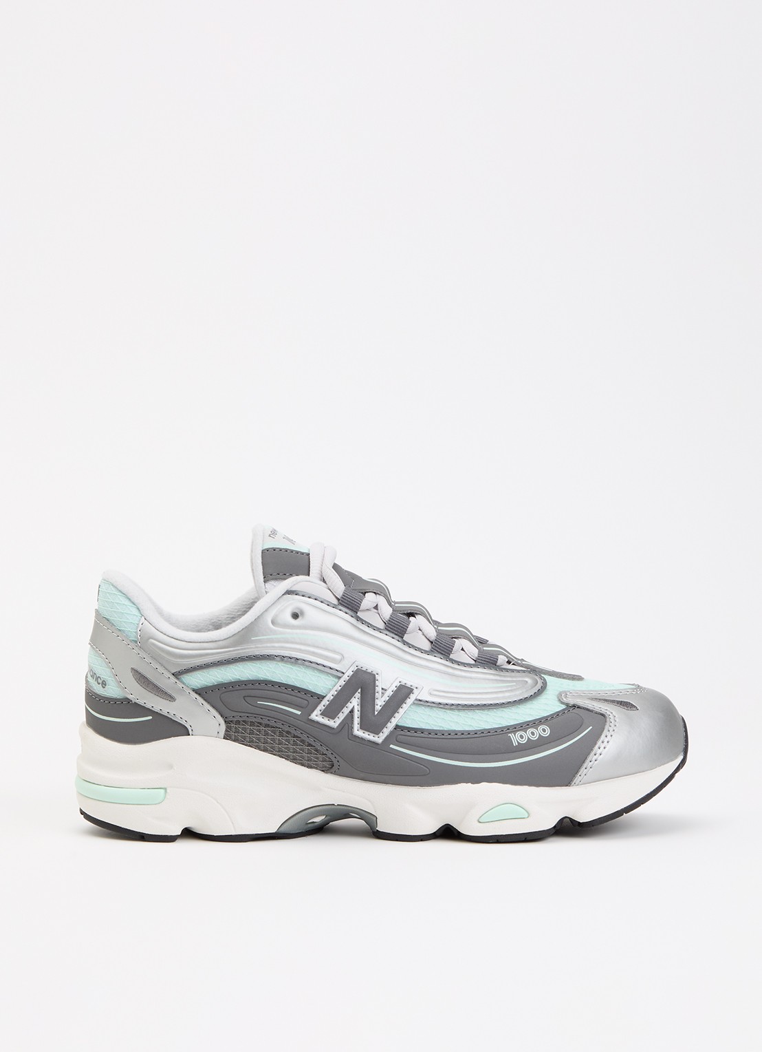 New Balance 1000 sneaker met mesh details - voorkant grijs