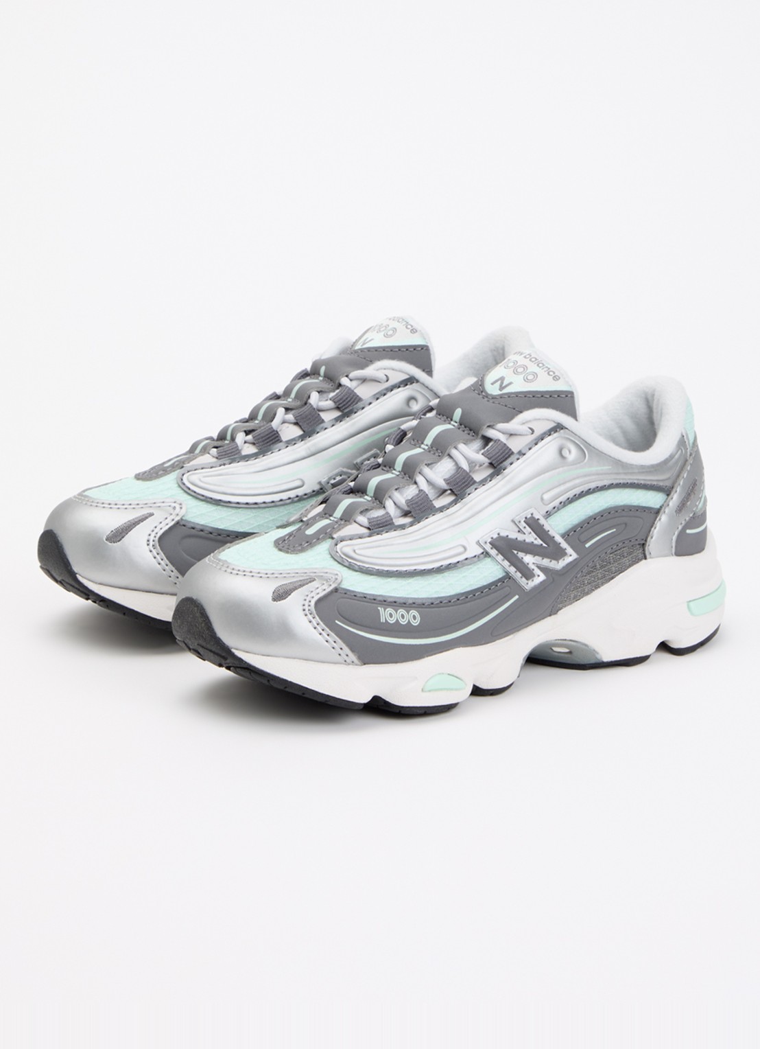 New Balance 1000 sneaker met mesh details - voorkant 3 mint