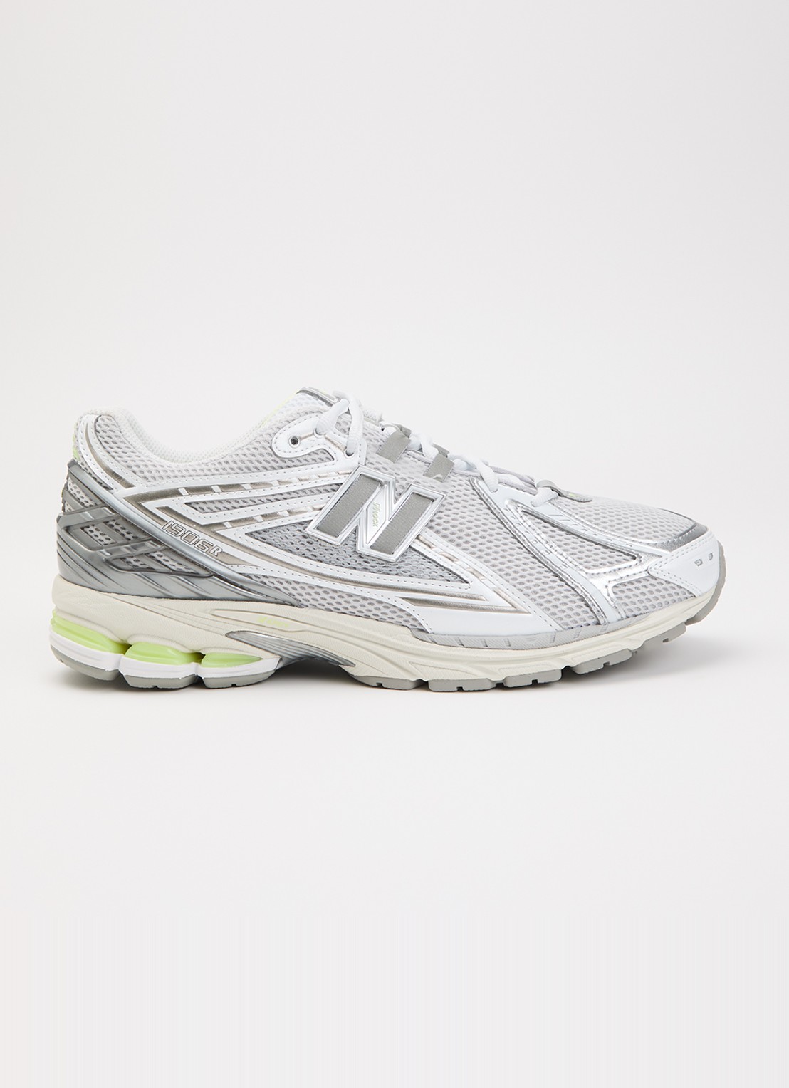 New Balance 1906 sneaker met mesh details - voorkant 2 grijs