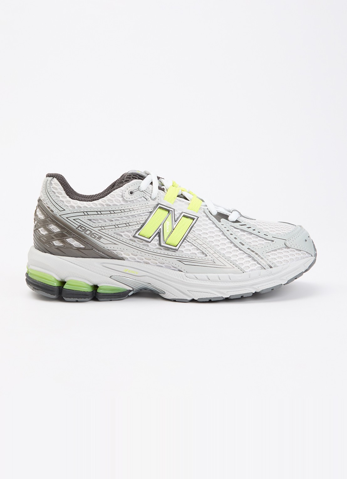 New Balance 1906 sneaker met mesh details - voorkant 2 grijs