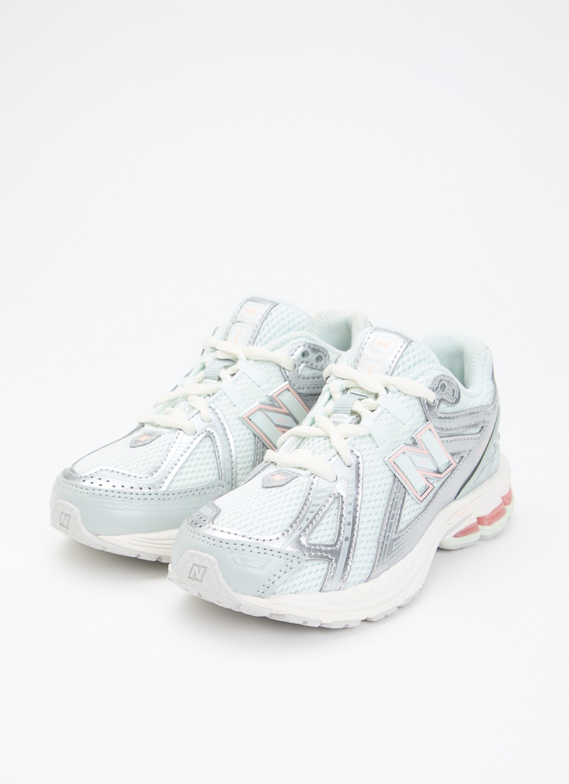 New Balance 1906 sneaker met mesh details - voorkant 2 lindegroen