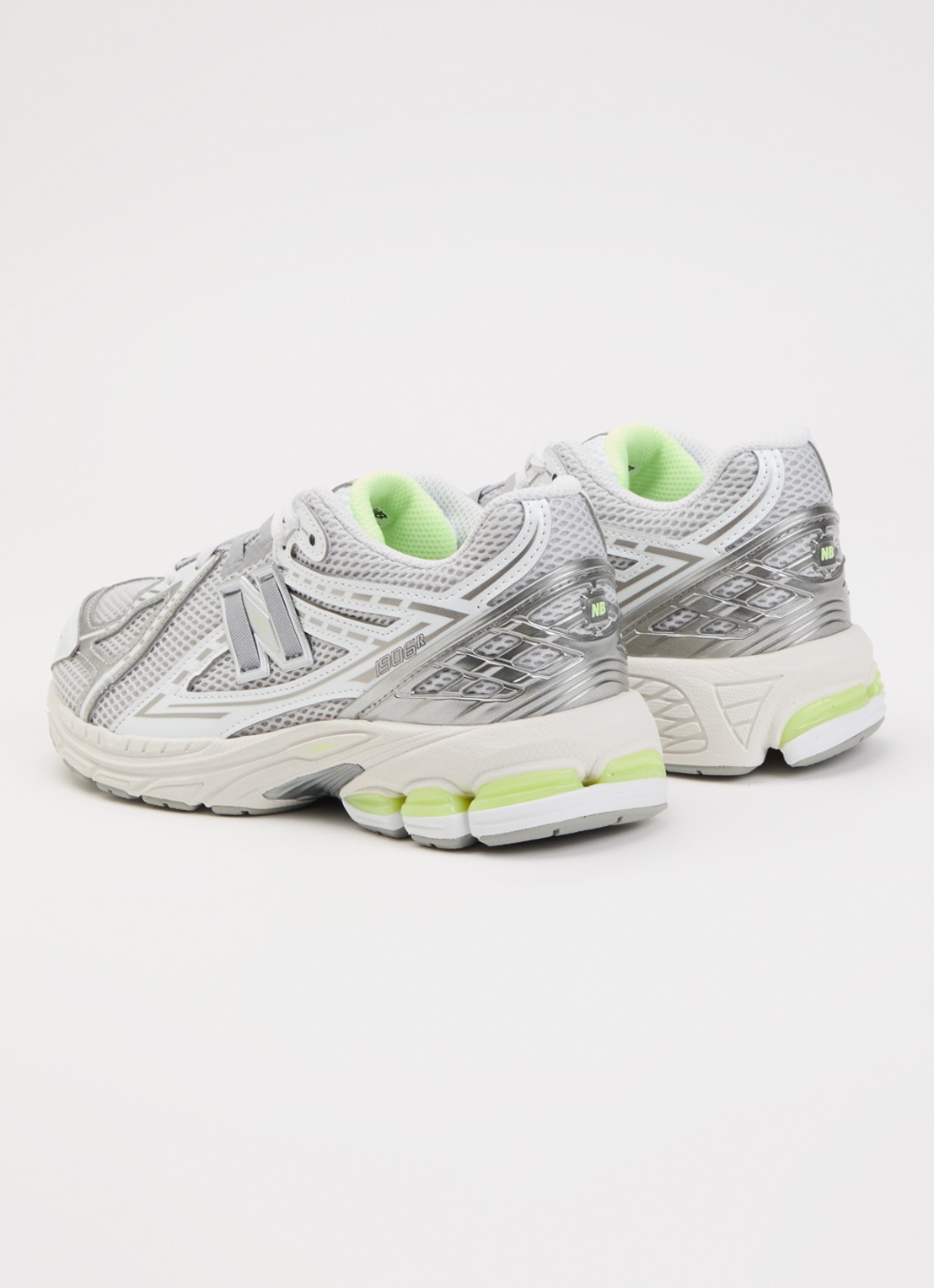 New Balance 1906R sneaker van mesh met metallic details - achterkant 4 lichtgrijs